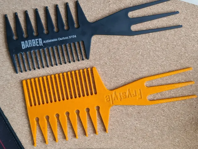 Stylist Fish Hair Comb