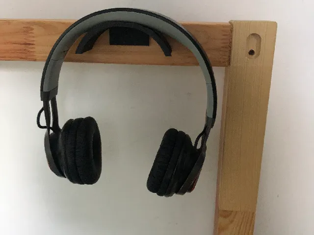 Headphone Hanger