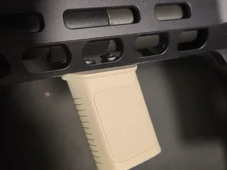 M-LOK Micro Hand Stop by joeykeller92 | Download free STL model ...