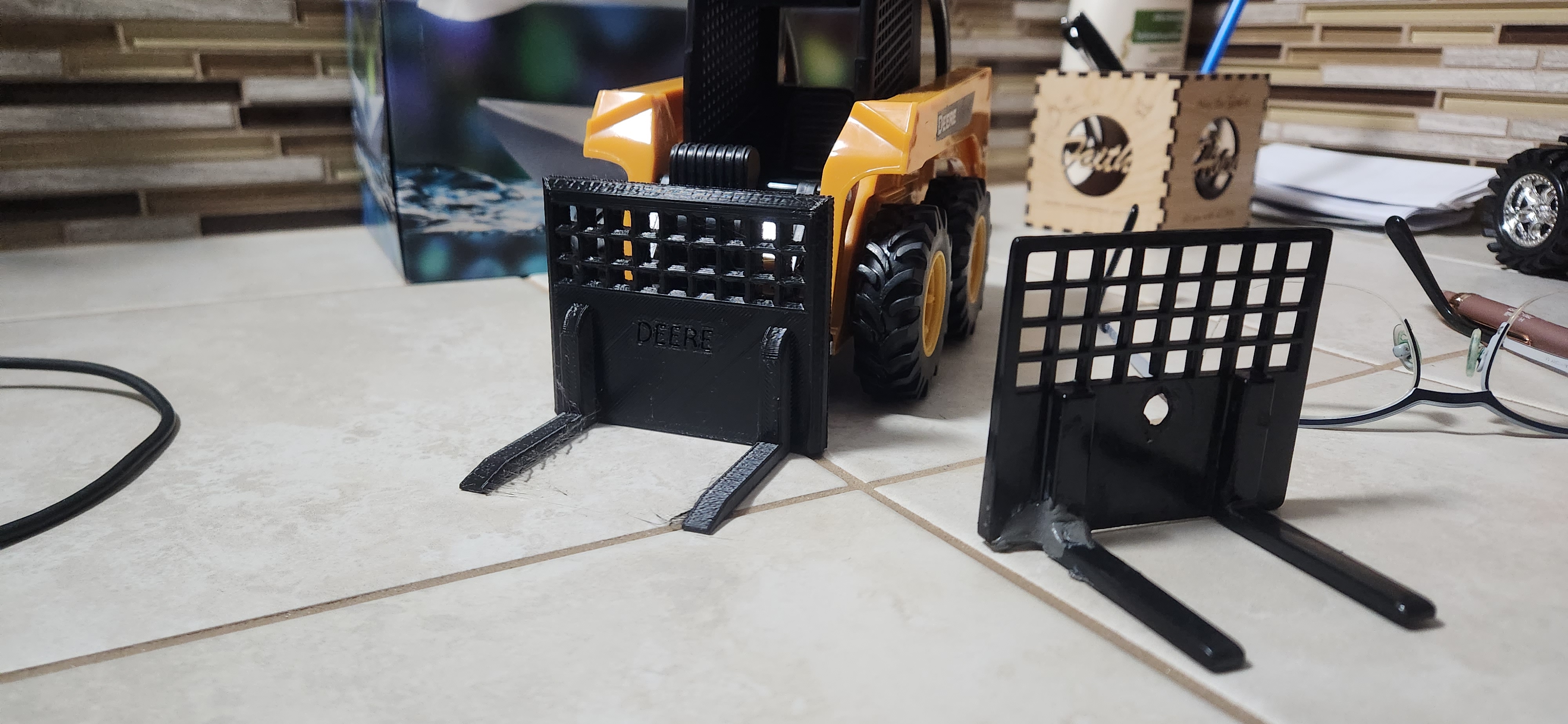 Forks for toy jd skid steer