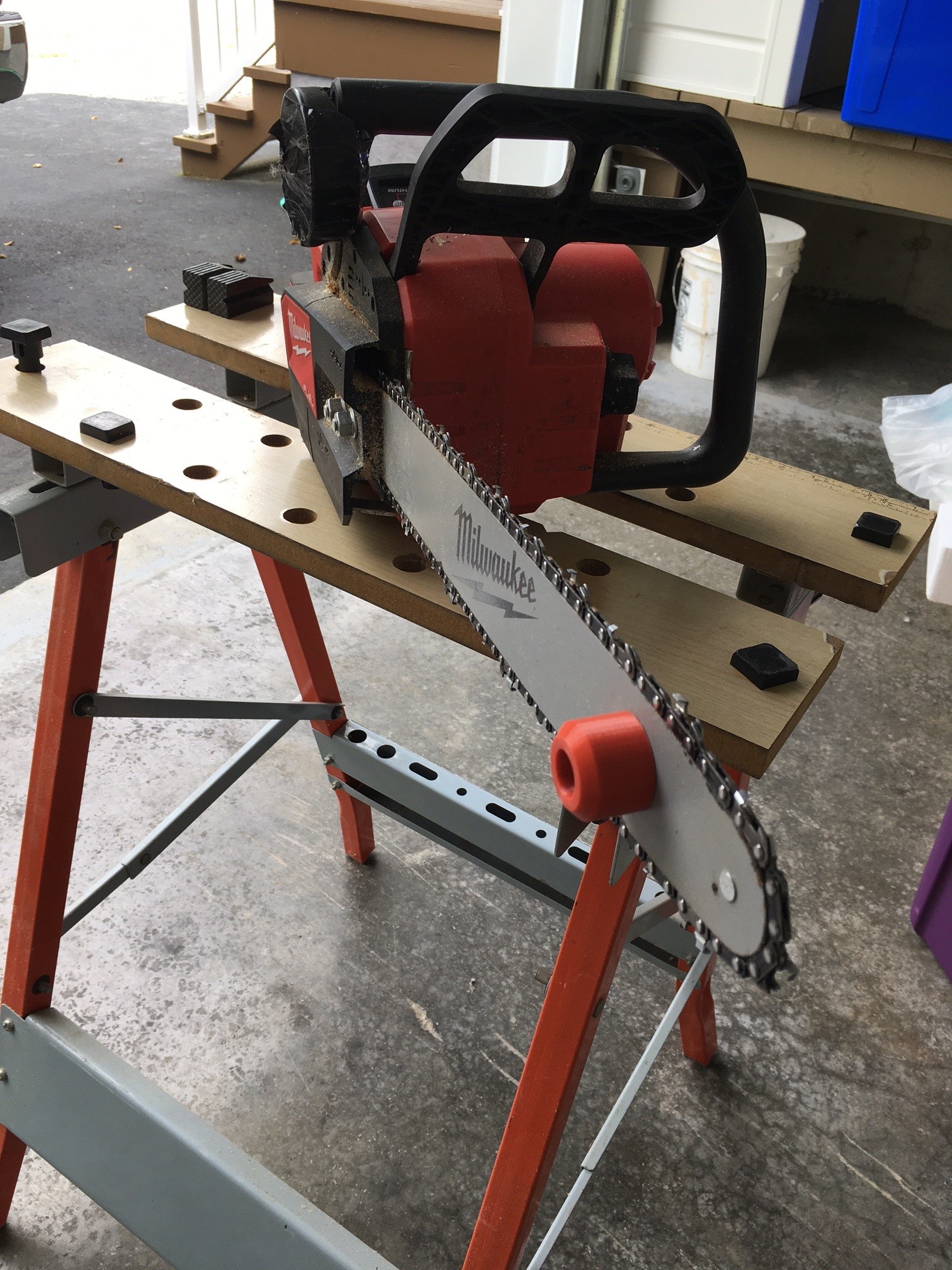 Easy chainsaw mill