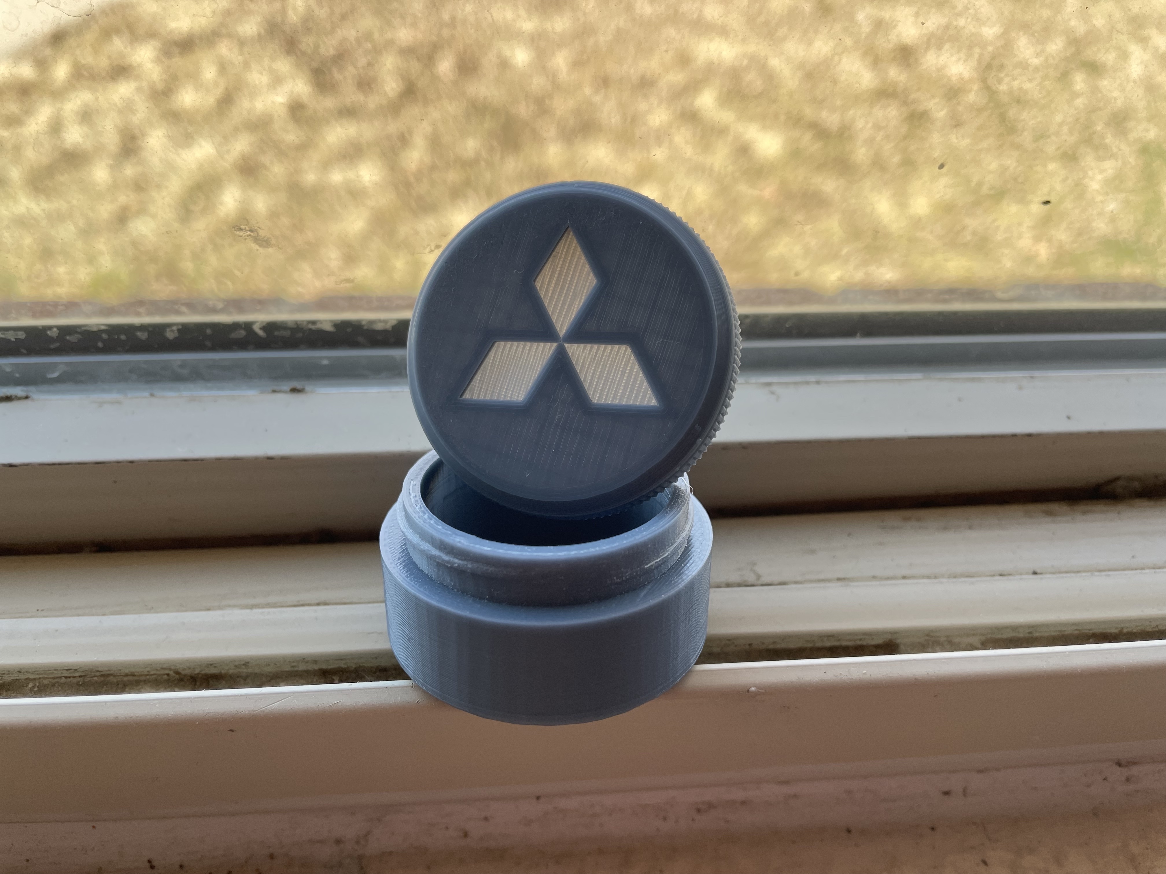 Threaded Jar Remix 3D model thumbnail