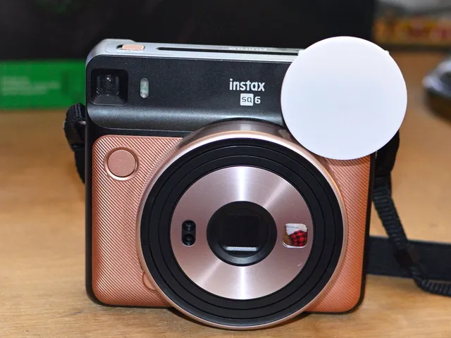 Instax SQ6 big flash diffuser