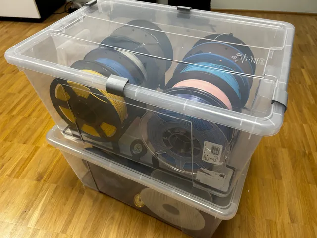 „Trådförvarare“: Dry Box Spool Holder for IKEA Samla 45L