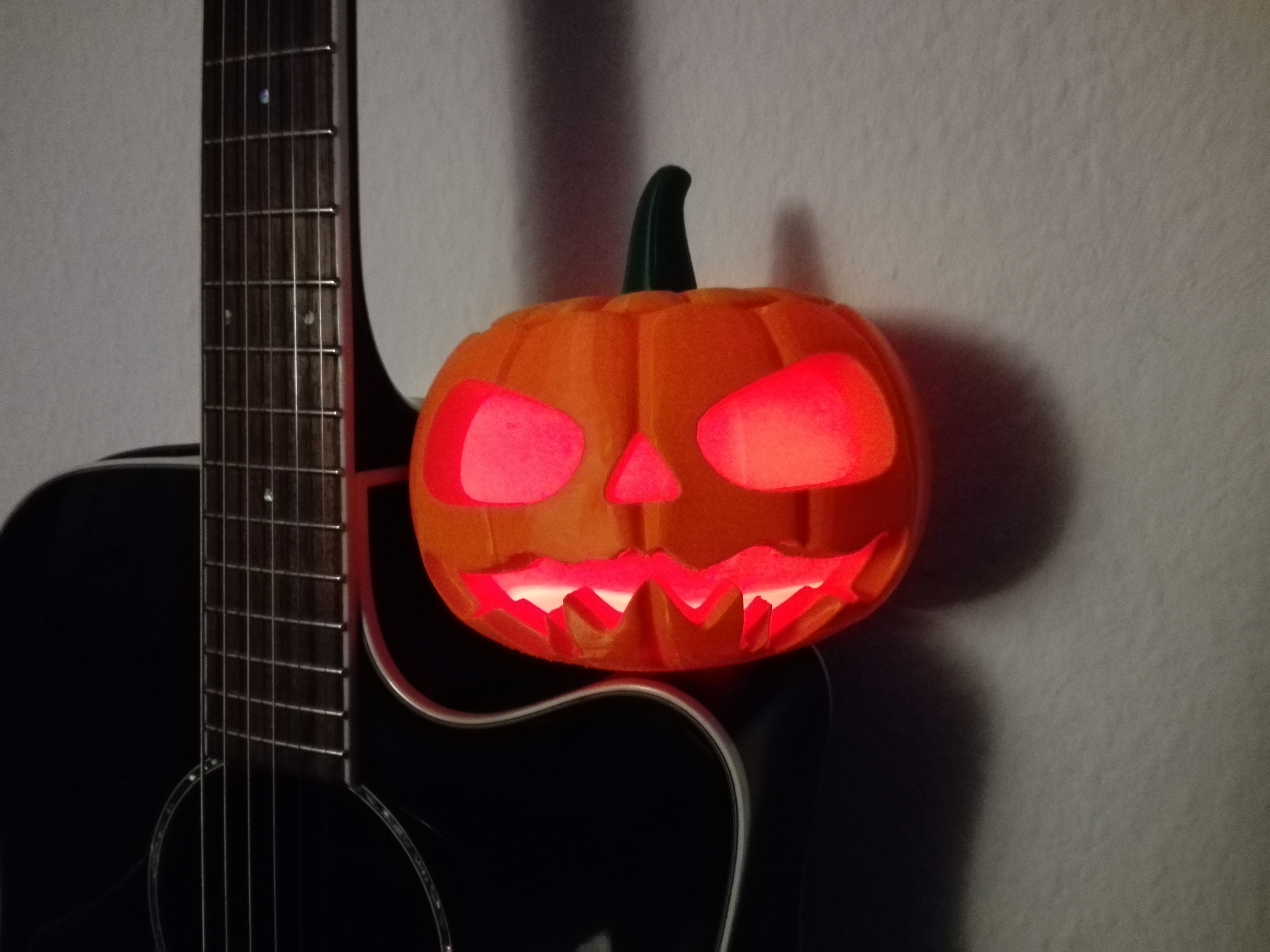 Miniatura 8 do modelo 3D Jack-o’-lantern with LEDs