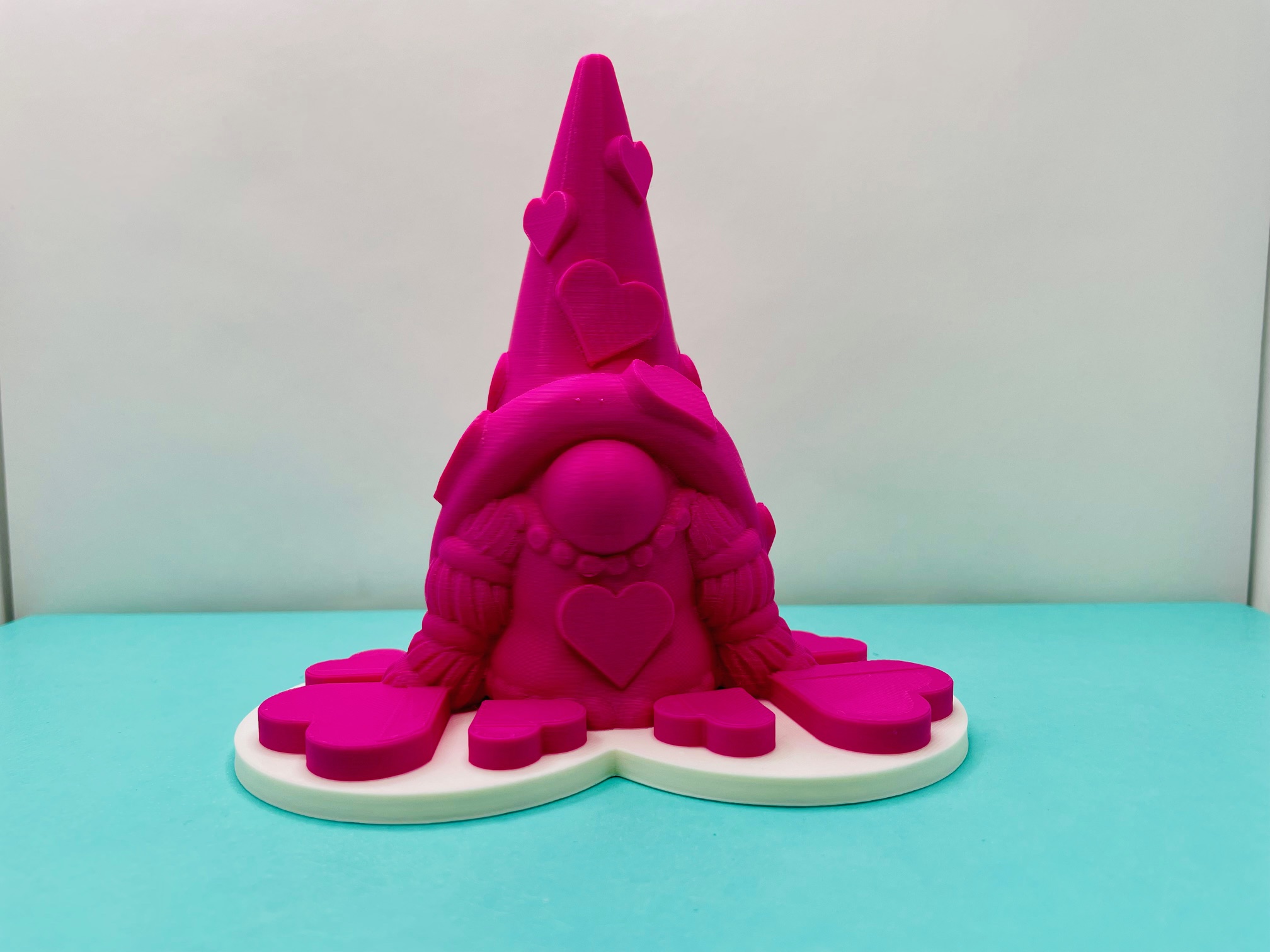 Heart Theme Girl Gnome