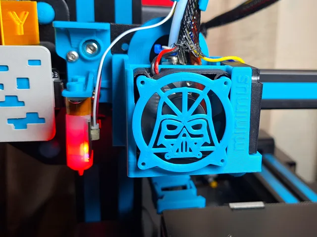 Darth Vader Minimus Fan Cover