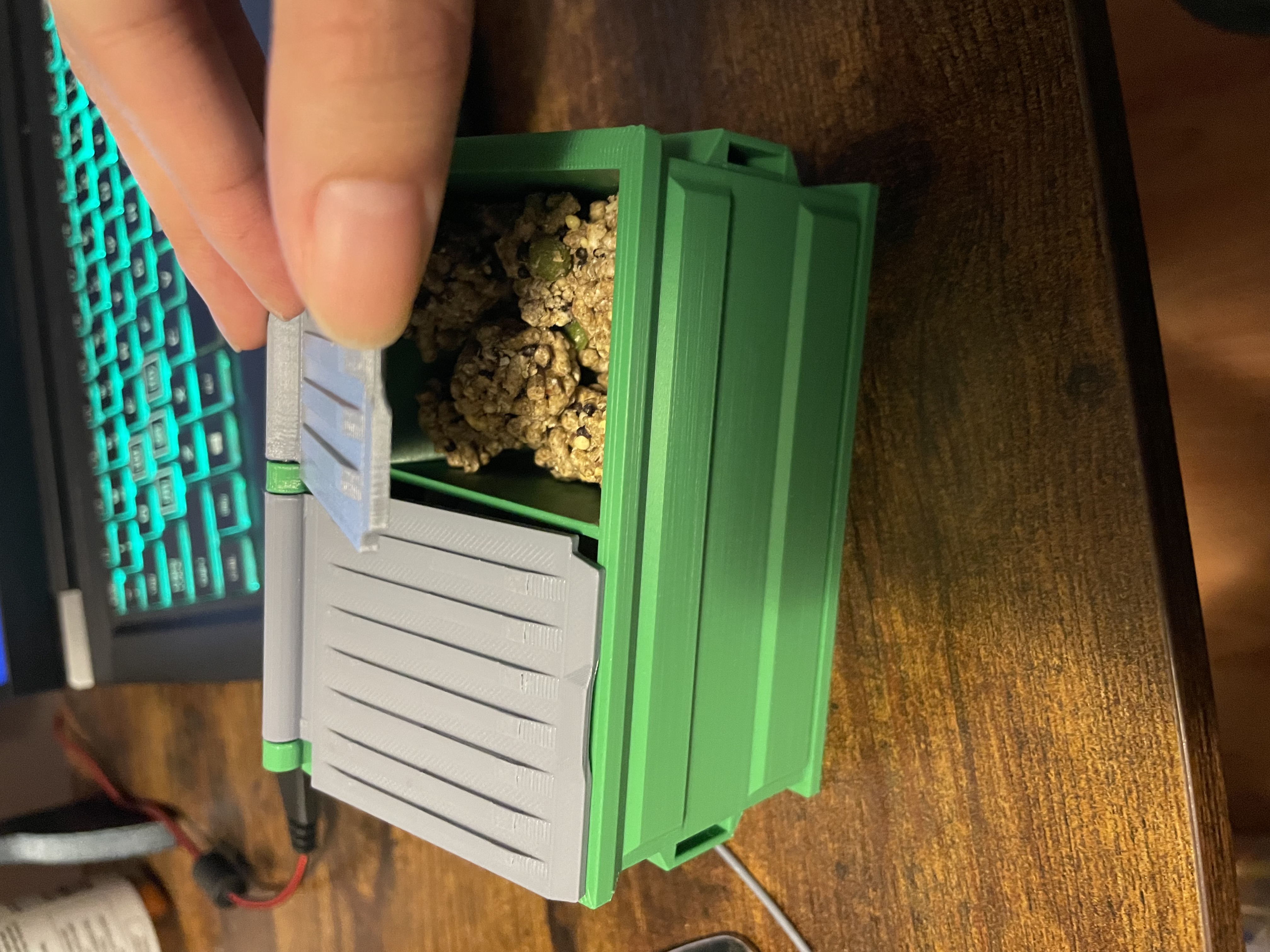 Desktop Dumpster with Divider