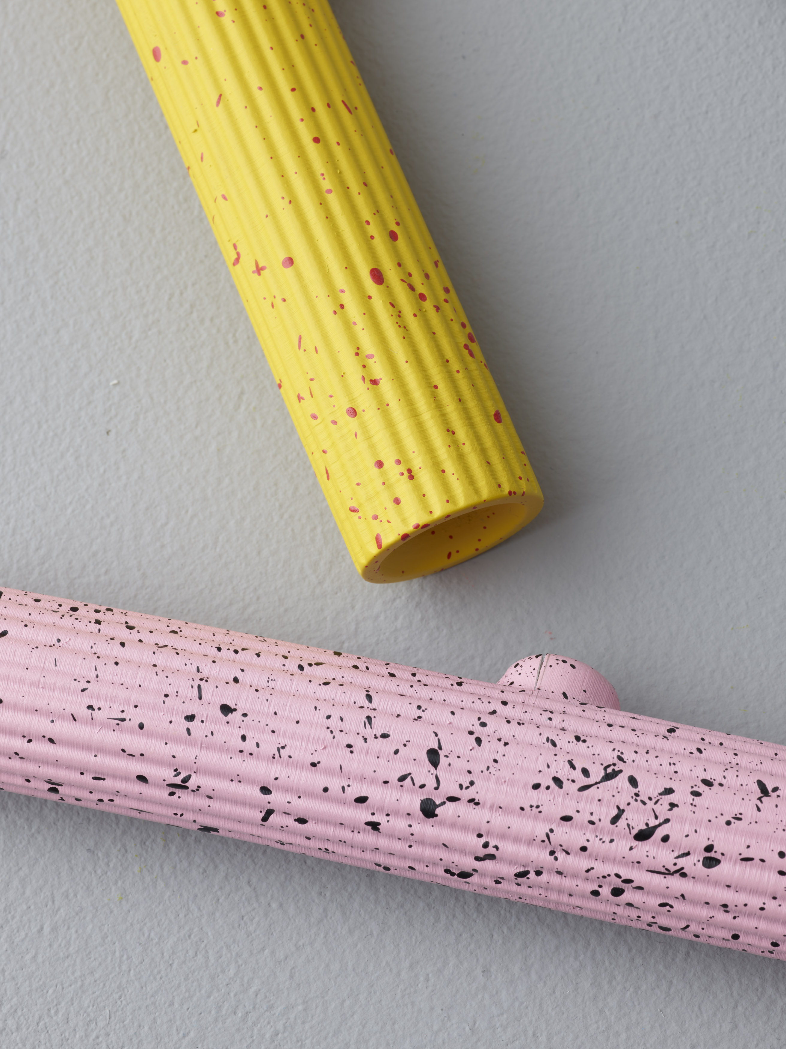 DIYR HNGS A DIY 3D printed articulating desk lamp by DIYR.dev