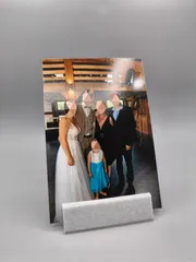Polaroid Stand
