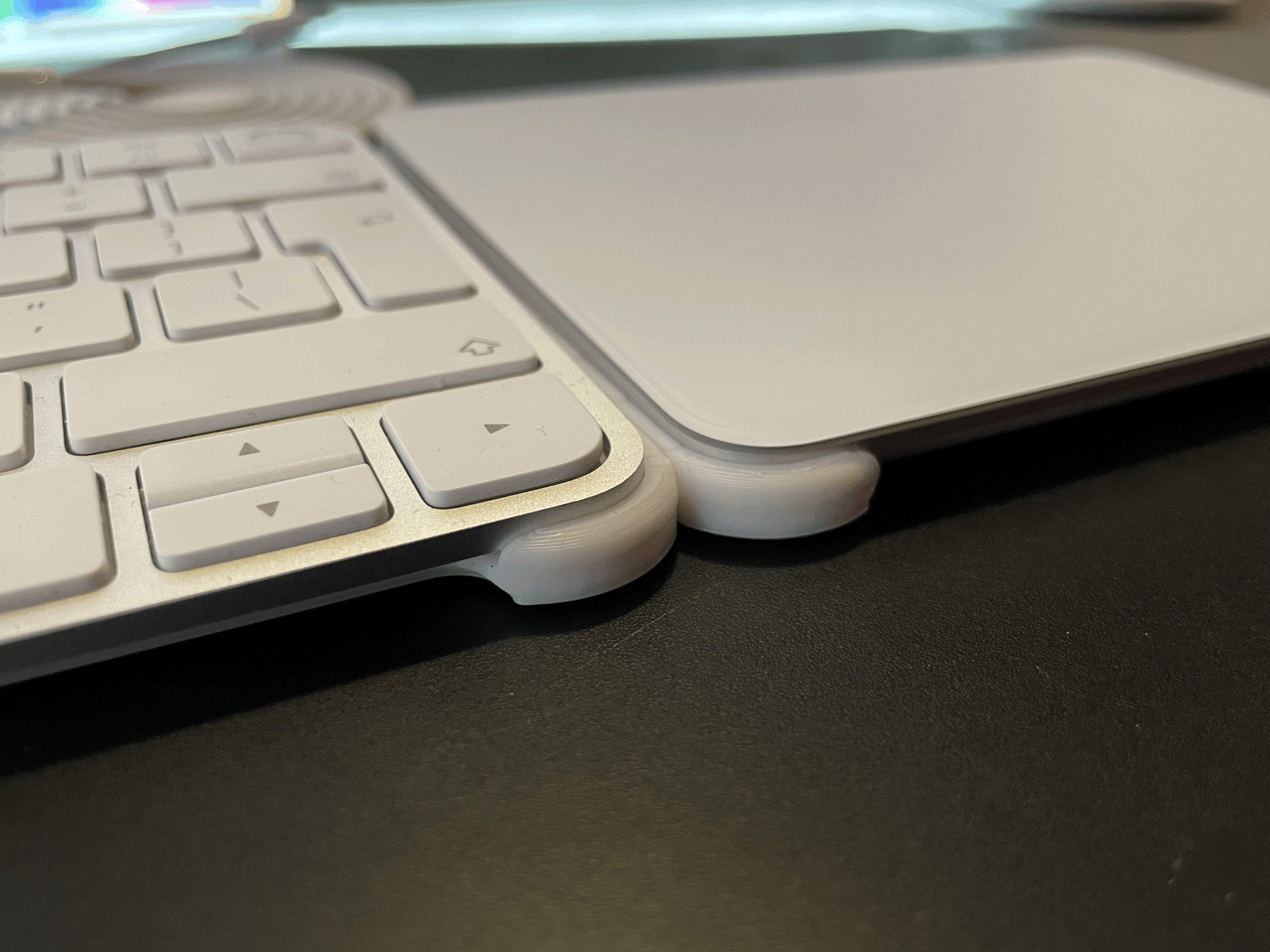 Magic Keyboard & TrackPad holder by ouweRammer | Download