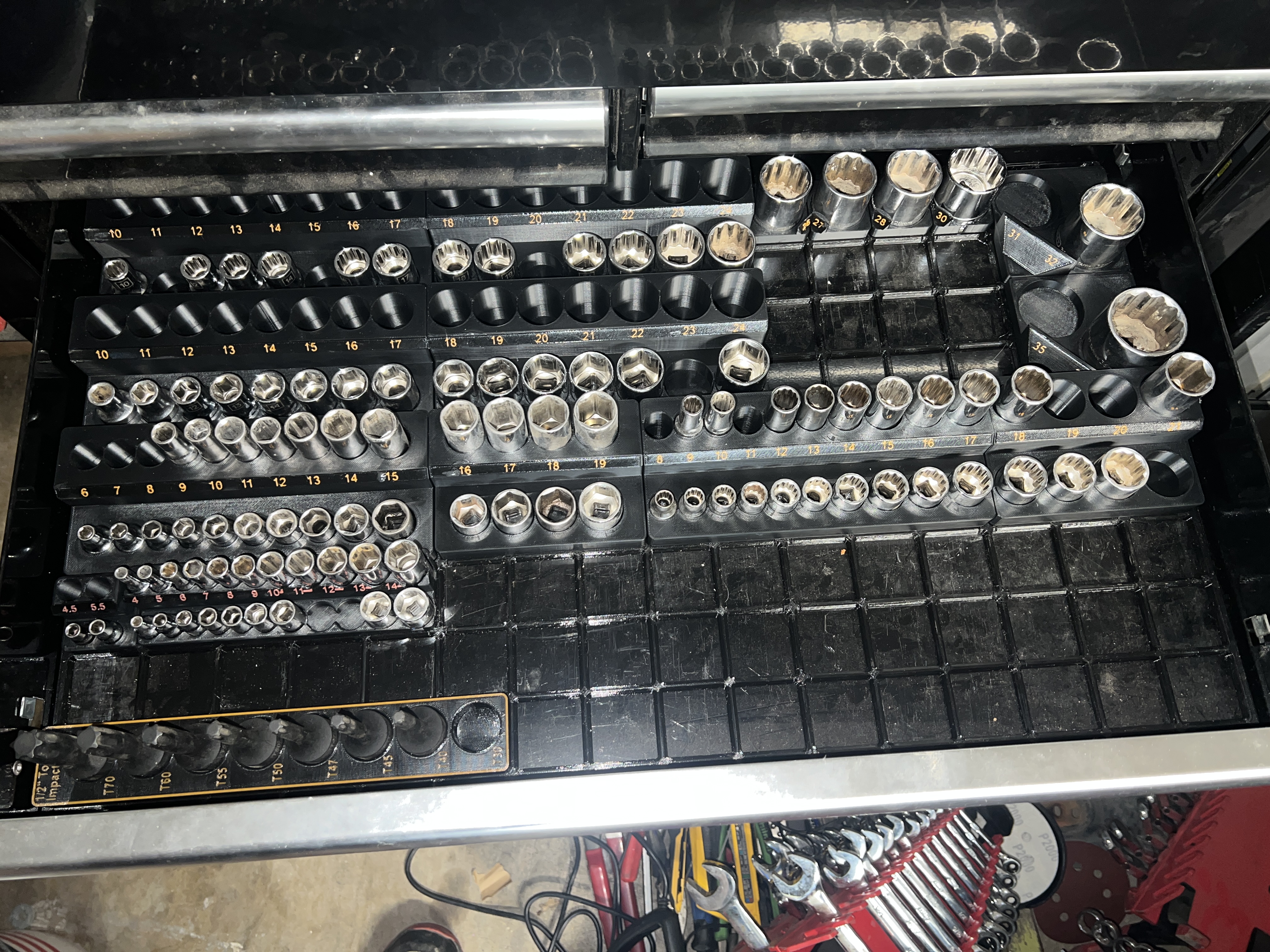 Gridfinity --- Yet another! Socket Organizer --- Metric