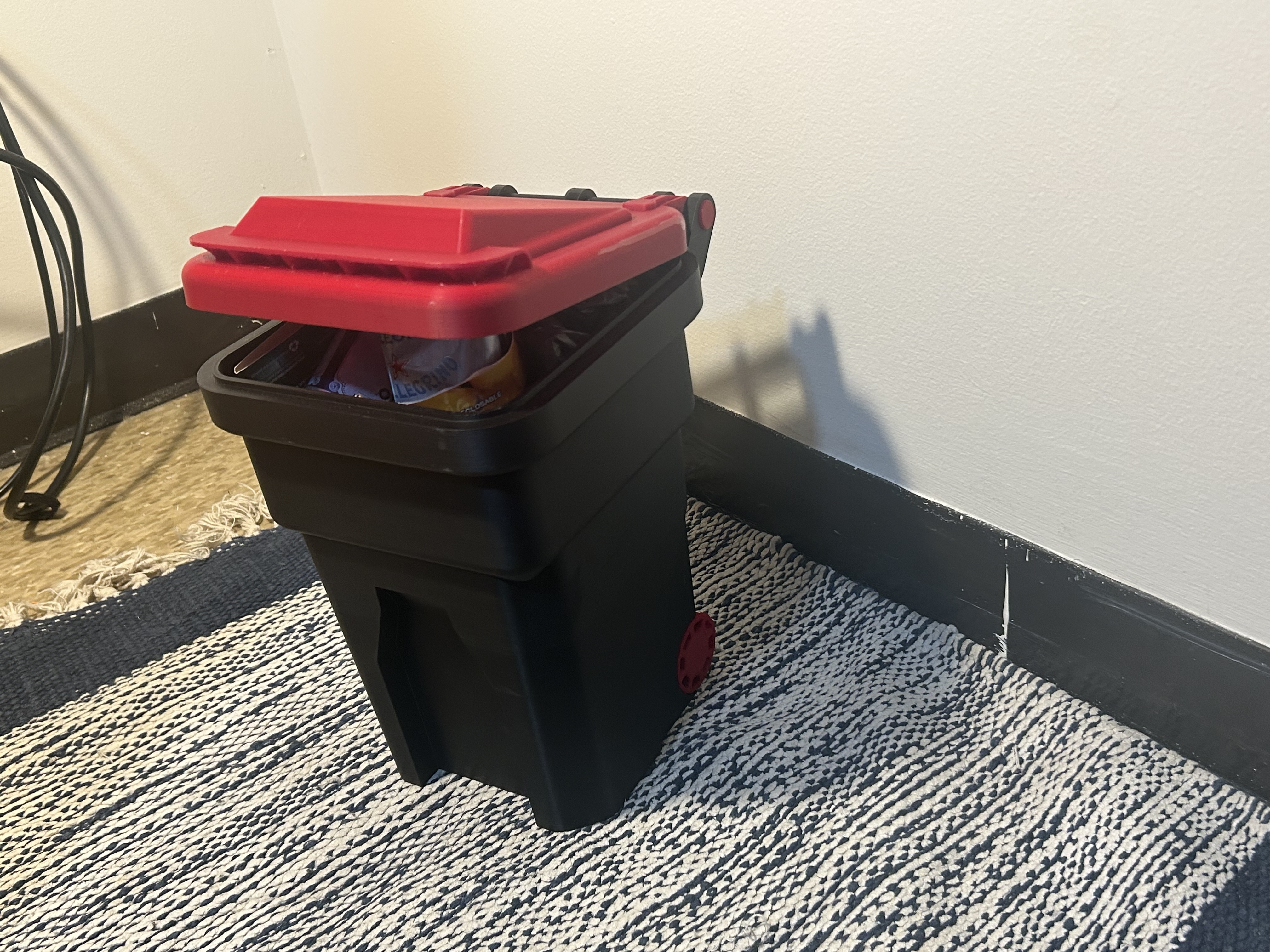 trashCan² — miniatura 2