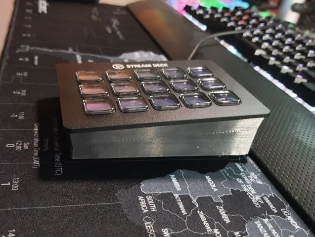 Elgato Stream Deck portrait mount