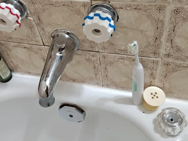 bath tub faucet taps