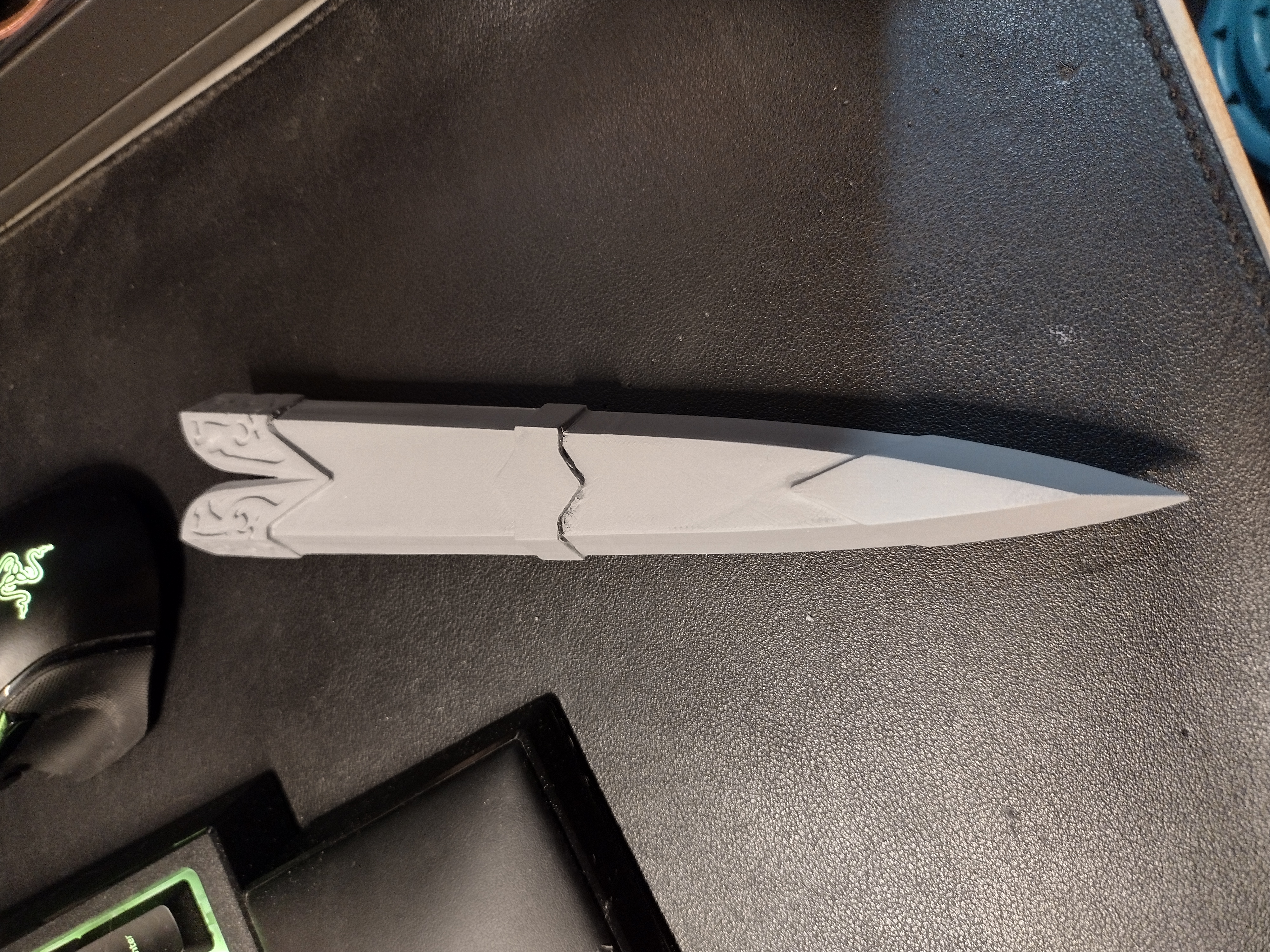 skyrim steel dagger scabbard