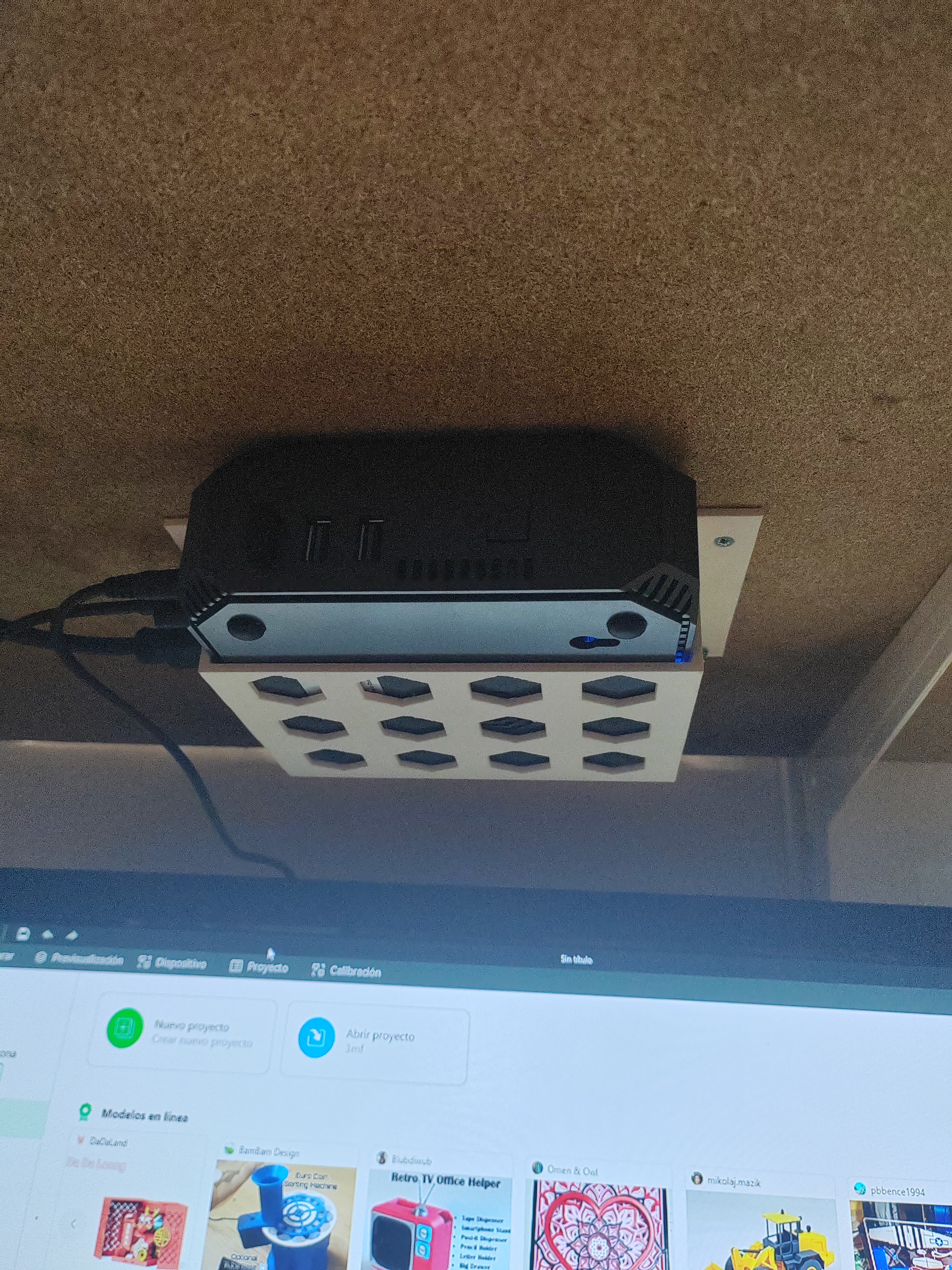 soporte minipc — thumbnail 3