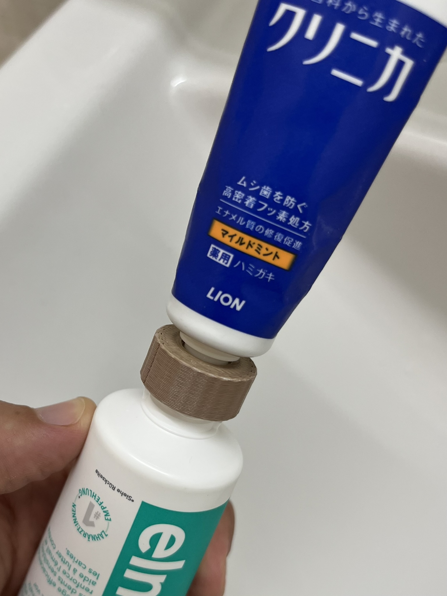 Toothpaste transfer adapter ELMEX - LION (9mm)