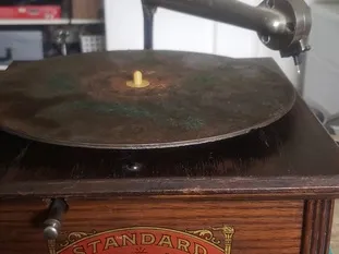 Hub for Standard Talking Machine, Model A
