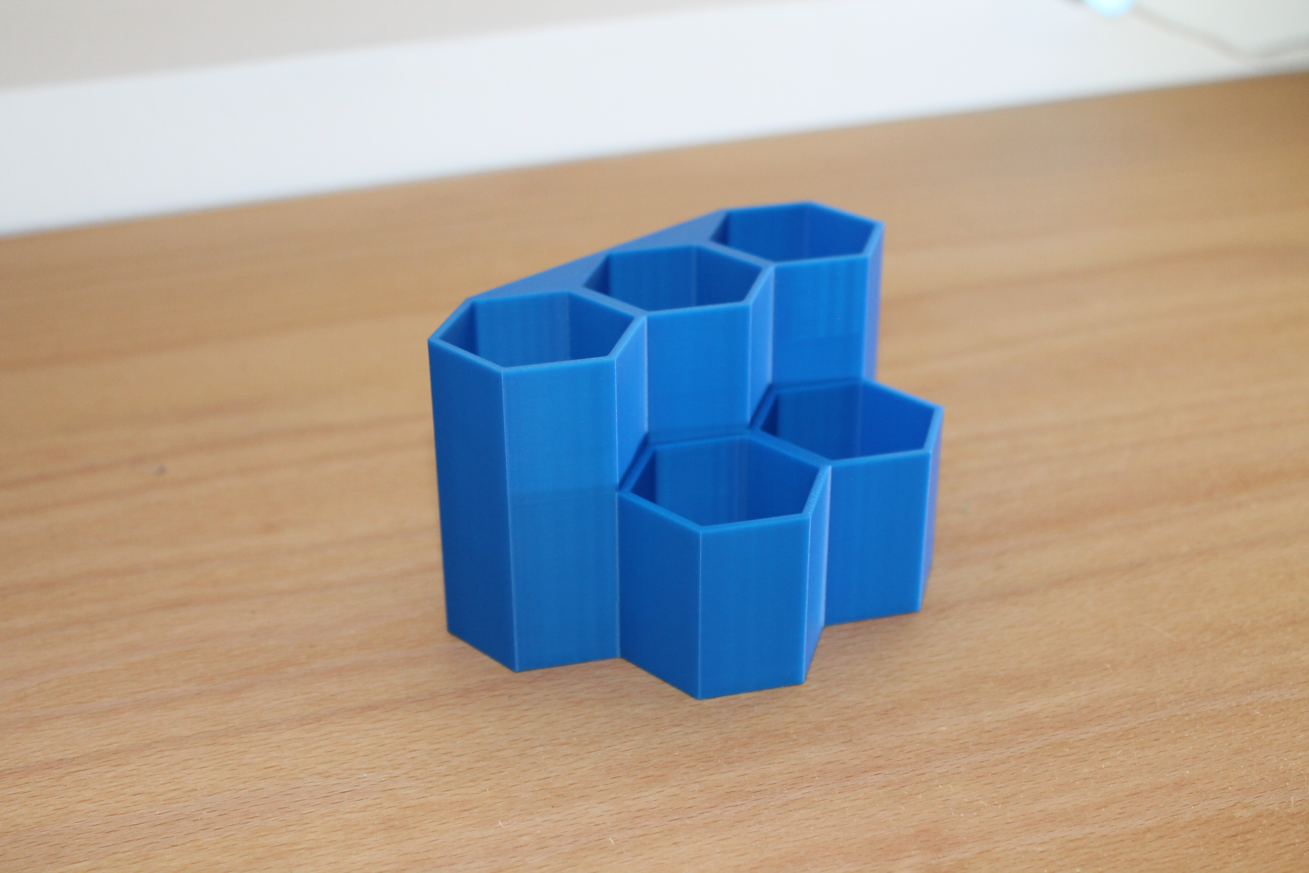 Miniatura 3 do modelo 3D Hexagon Pegboard Box