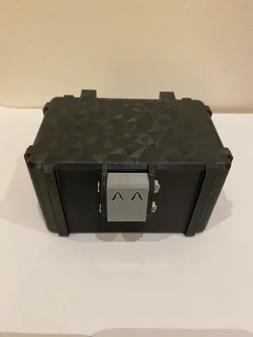 AA battery box