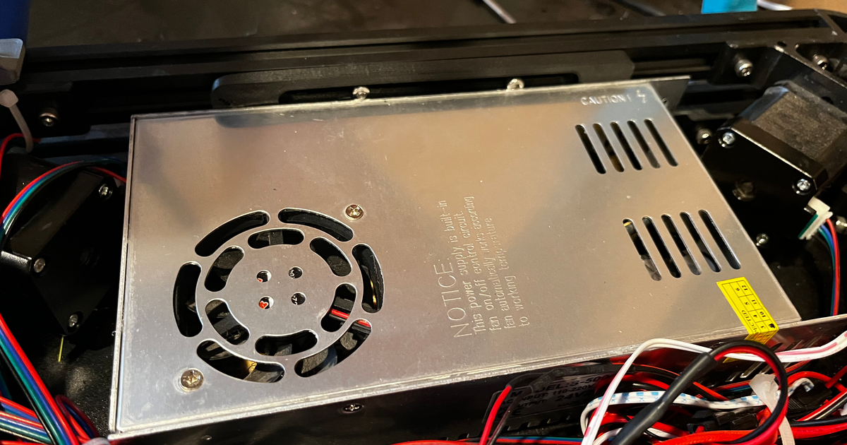 Simple power supply Extrusion mounting bracket by CompputerMonkey