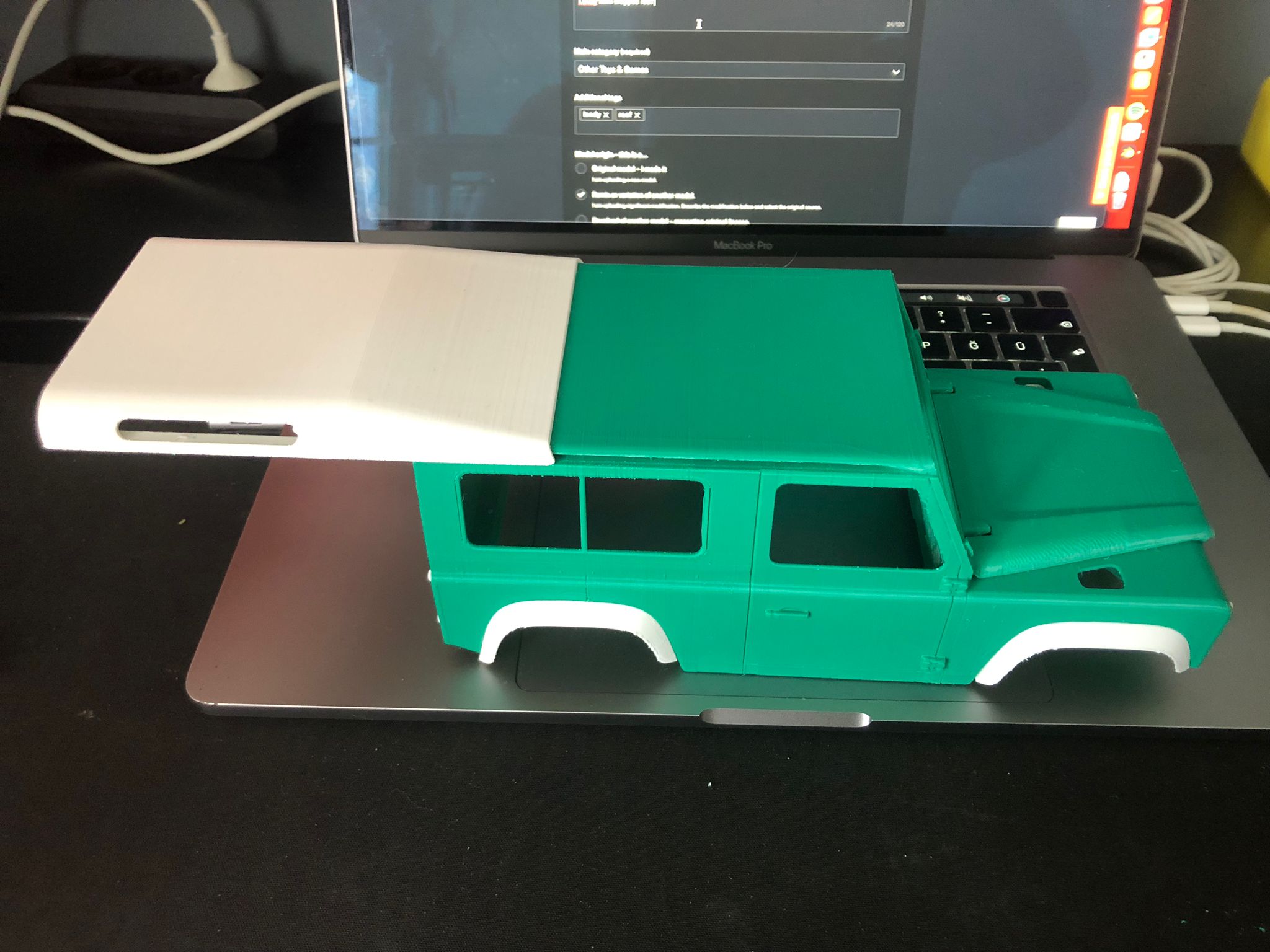 Landy Mini Cropped Roof (Remix)
