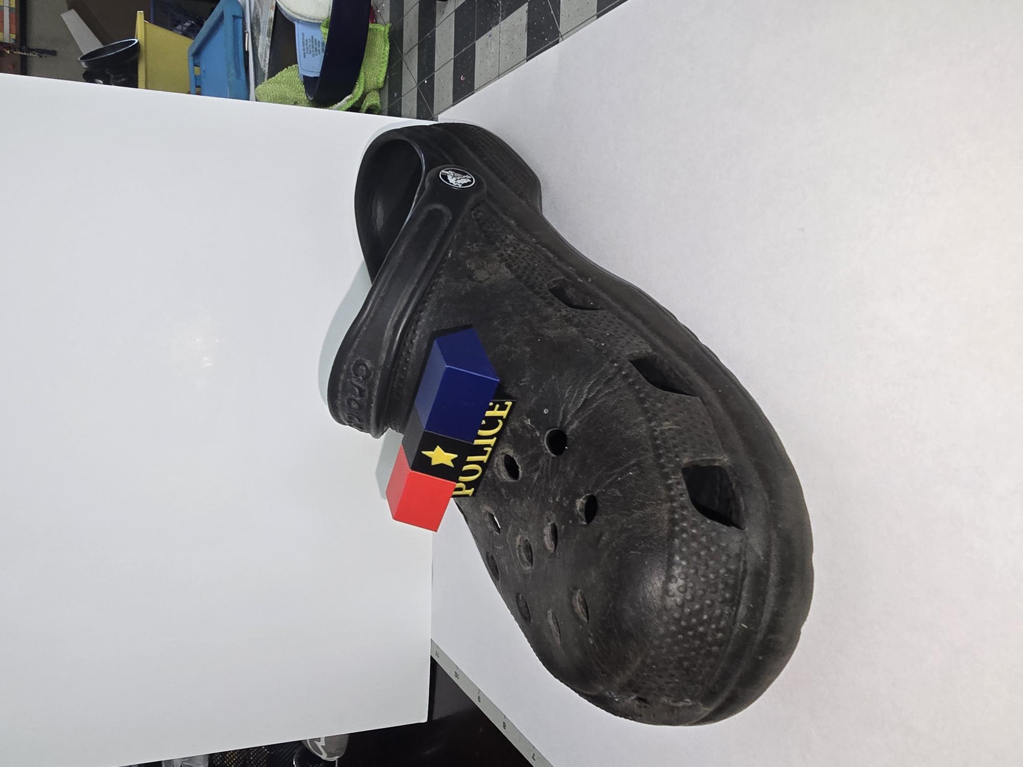 Improved light bar police light for clogs