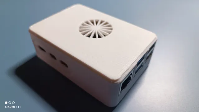 Raspberry Pi 5 + Pimoroni NVME Base Case - Remix