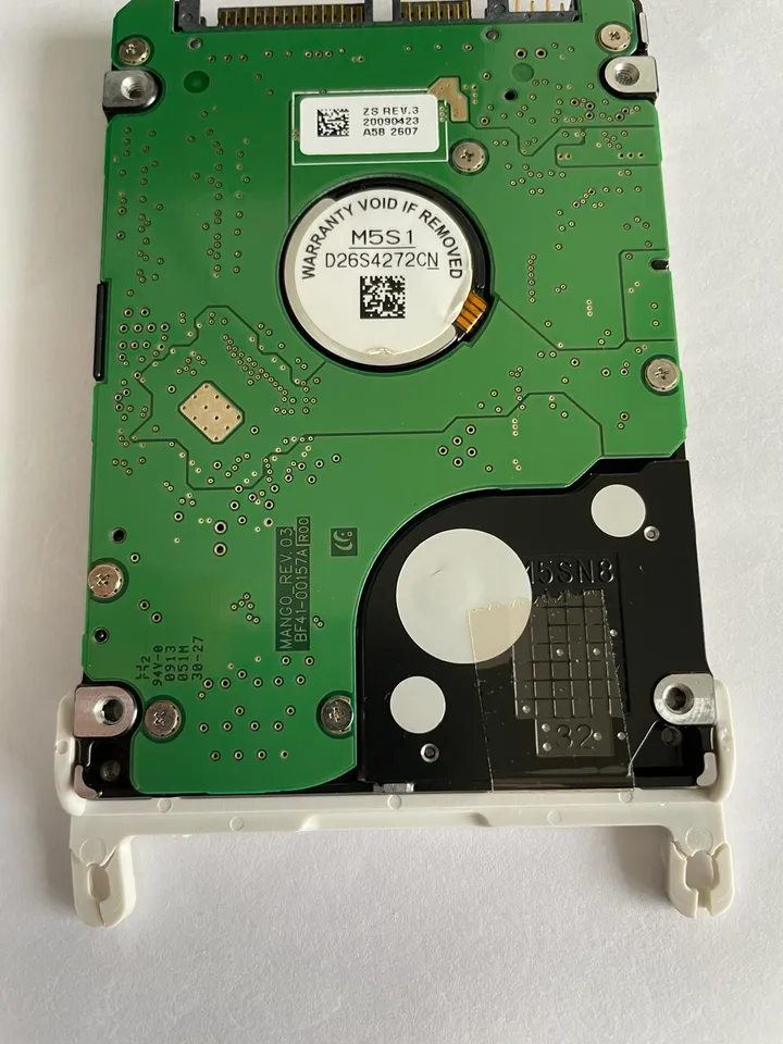 Support for 2,5'' hard drive disk case by arpial | Download free STL ...