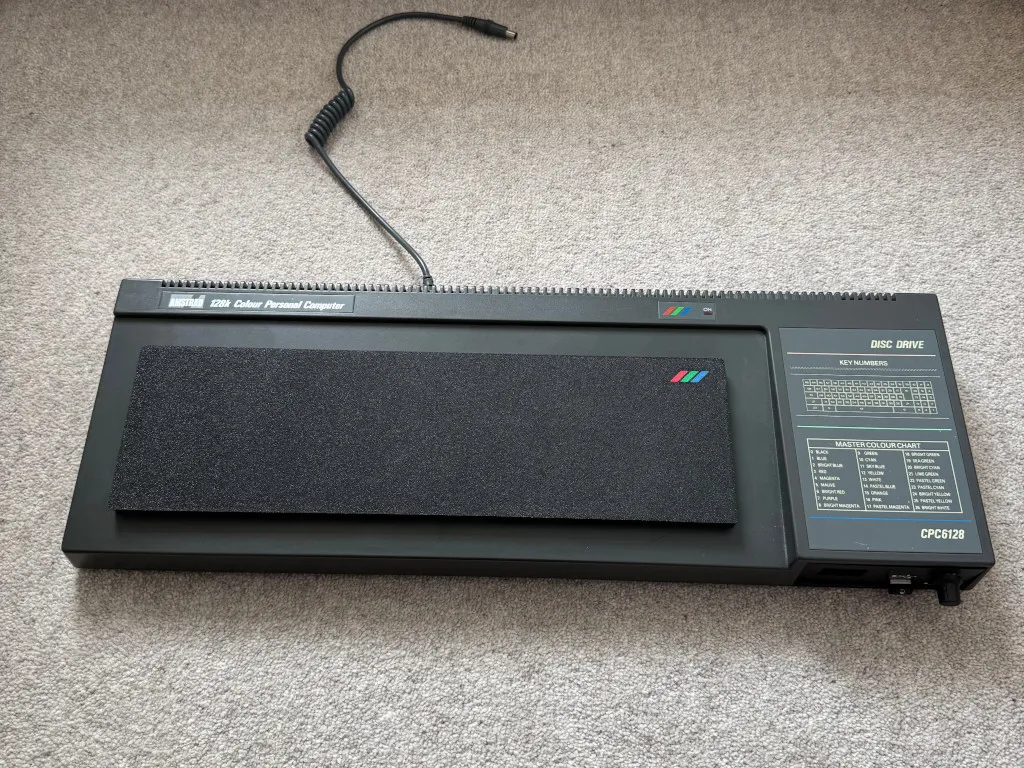 aページ Amstrad CPC 6128 Keyboard Dust Cover by TomDD | Download free STL