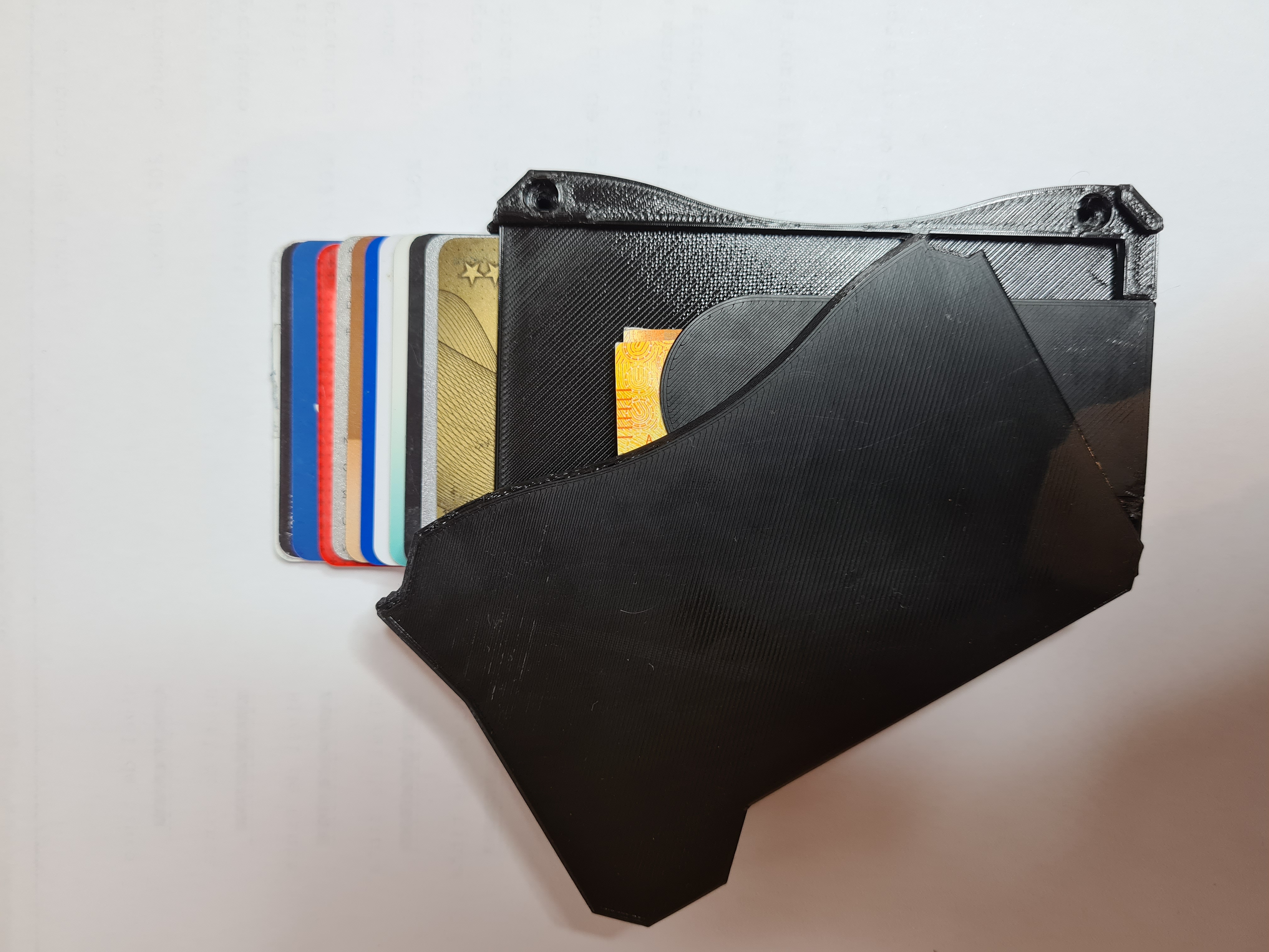 Smart Wallet for 12 Cards