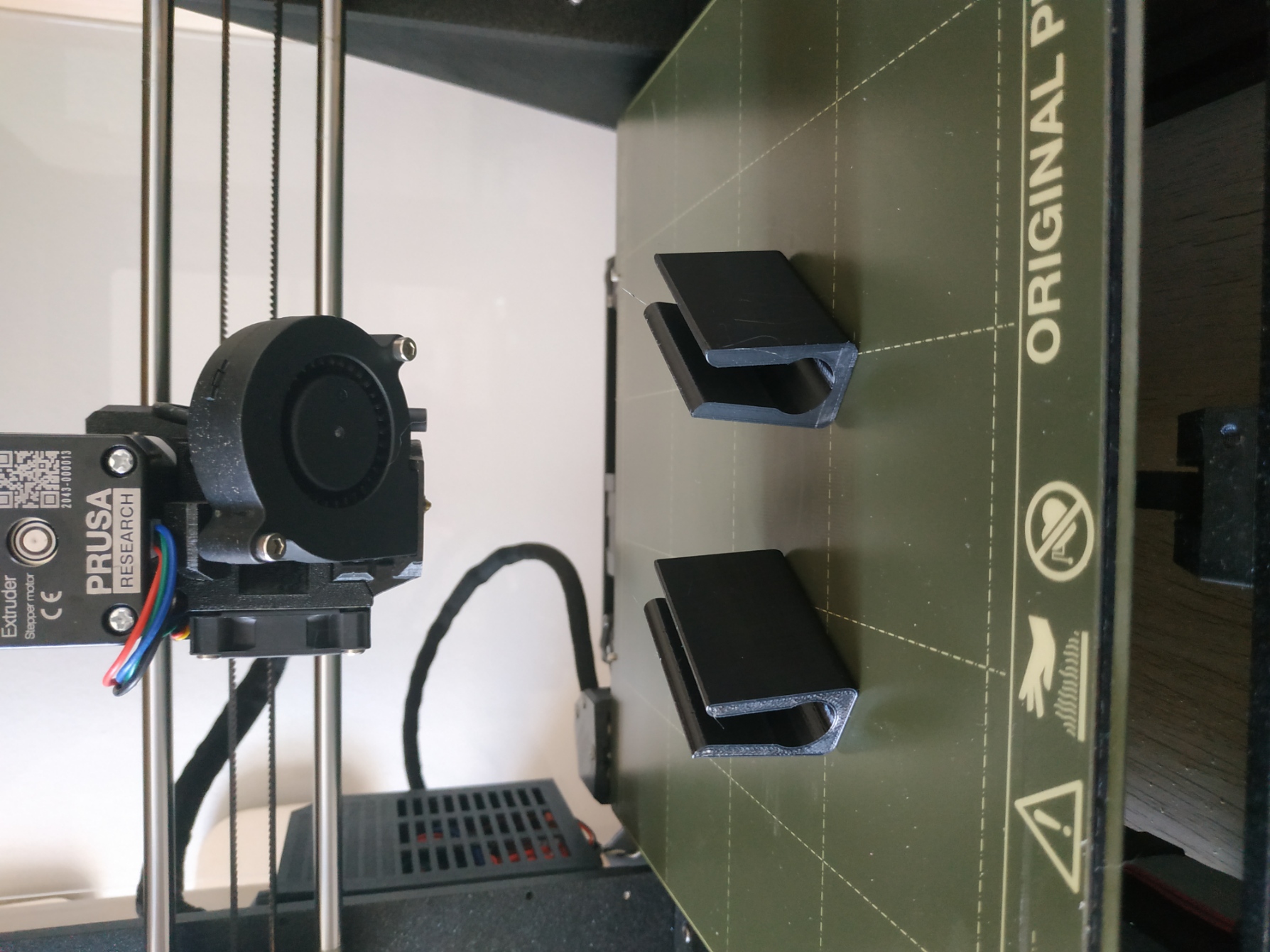 Stops for robotic vacuum cleaner by Petr Bojar Download free STL