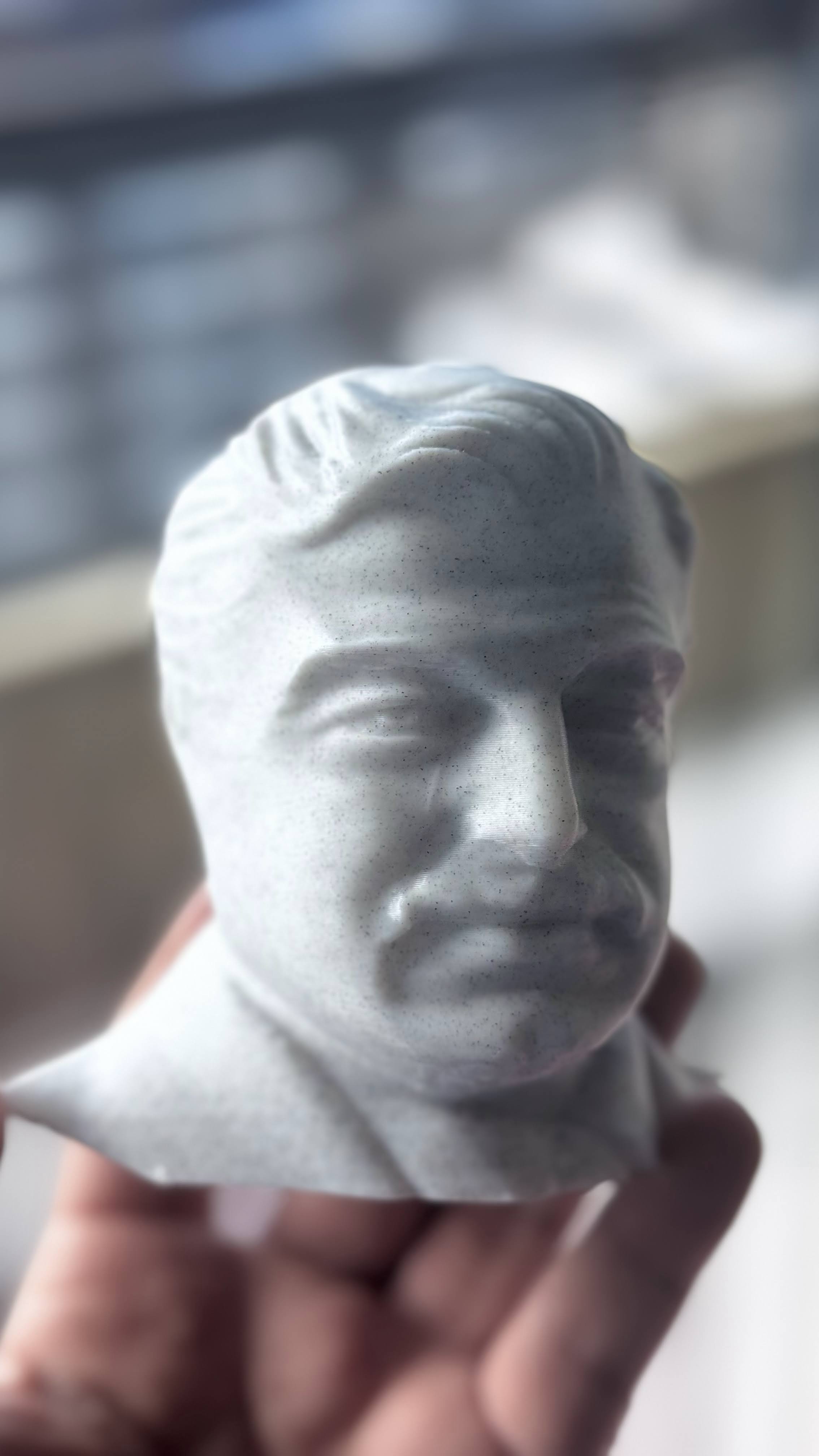 Rafic Hariri bust
