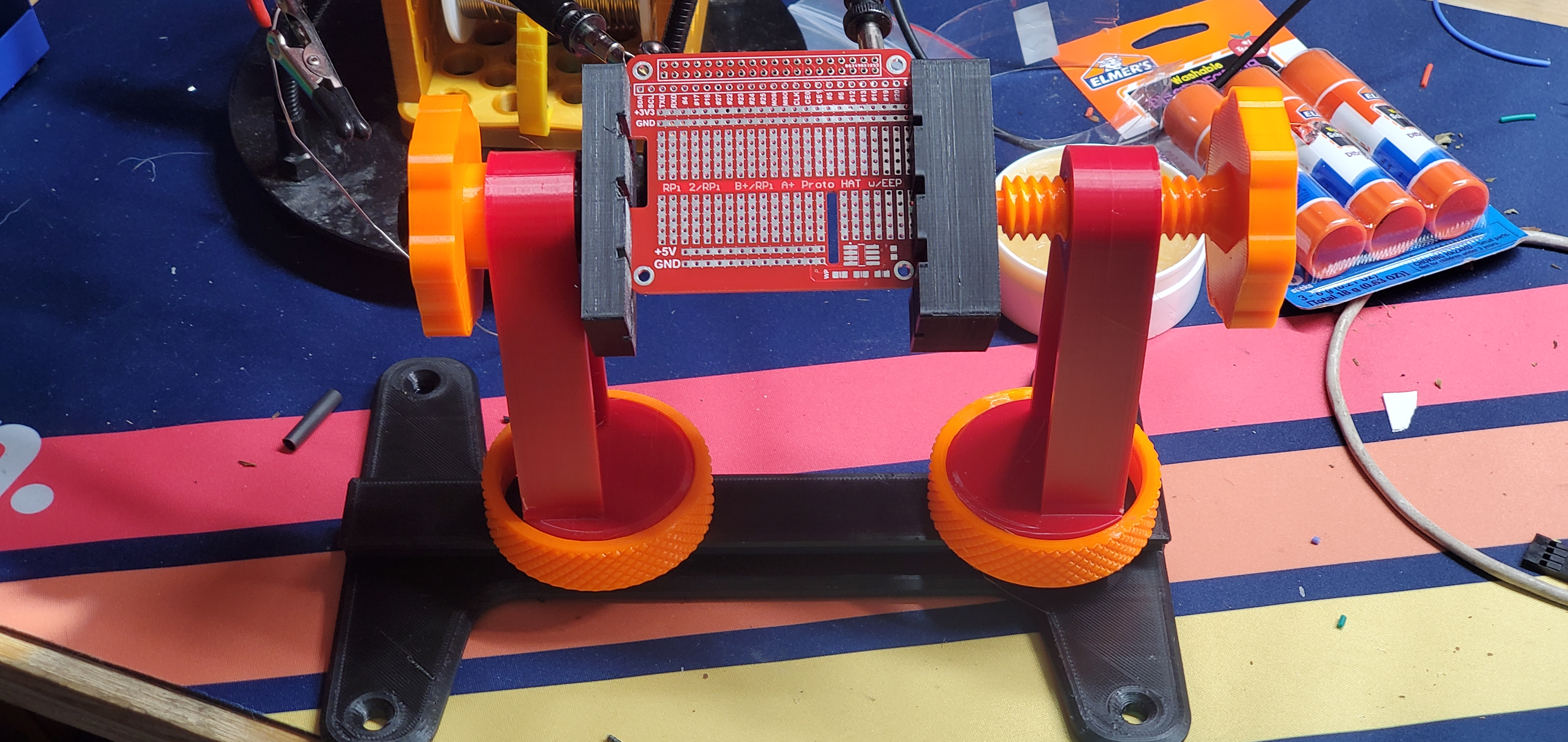 Remix PCB Holder 3D model thumbnail