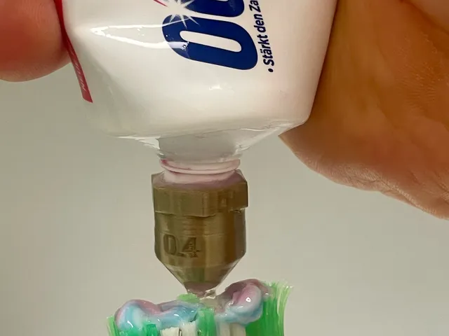 3d printer Nozzle for toothpaste (Odol-med and maybe other)