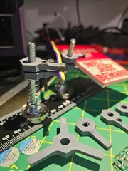 Simple Magnetic Third Hand