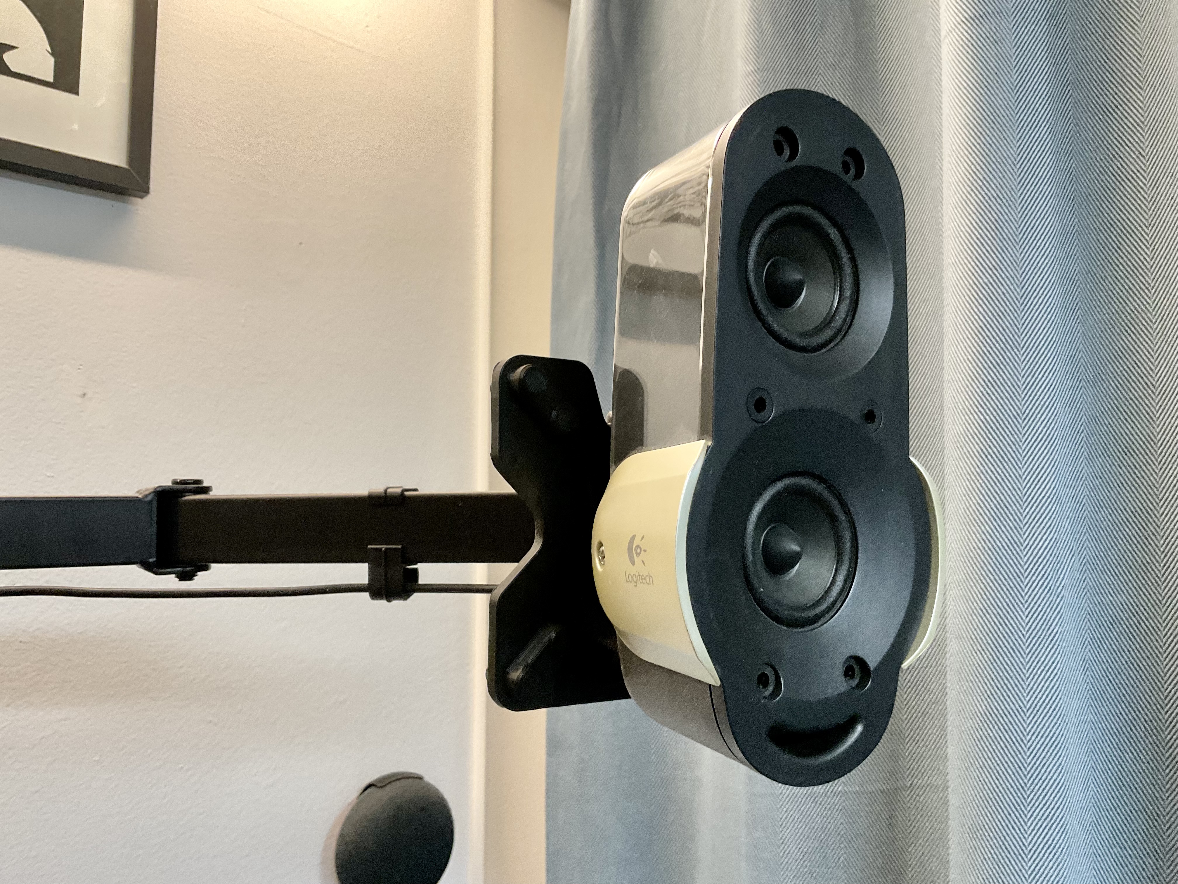 Logitech G51 Speaker Monitor Arm (VESA) Adapter
