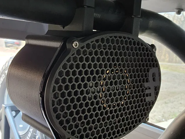 Degreeless Engineering 6x9 Speaker Can