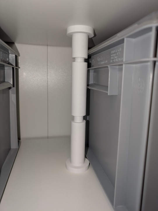 Support Pillars threaded and screwable