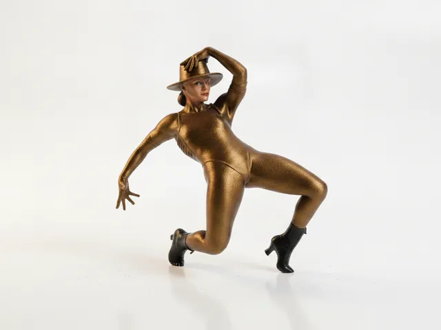 Fedora Lady Figurine Female Figure 3D Printable