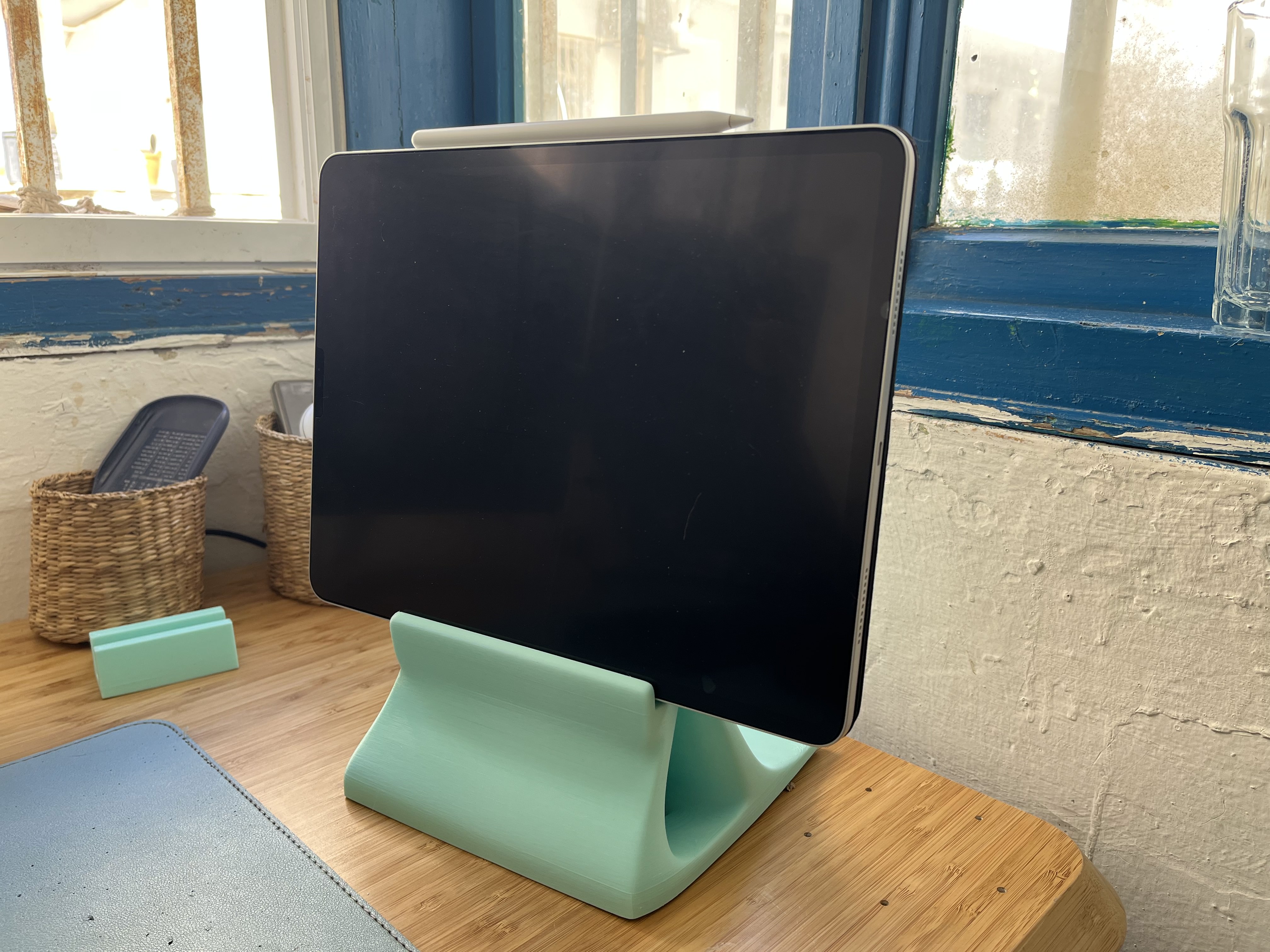 IpadStand_Tall