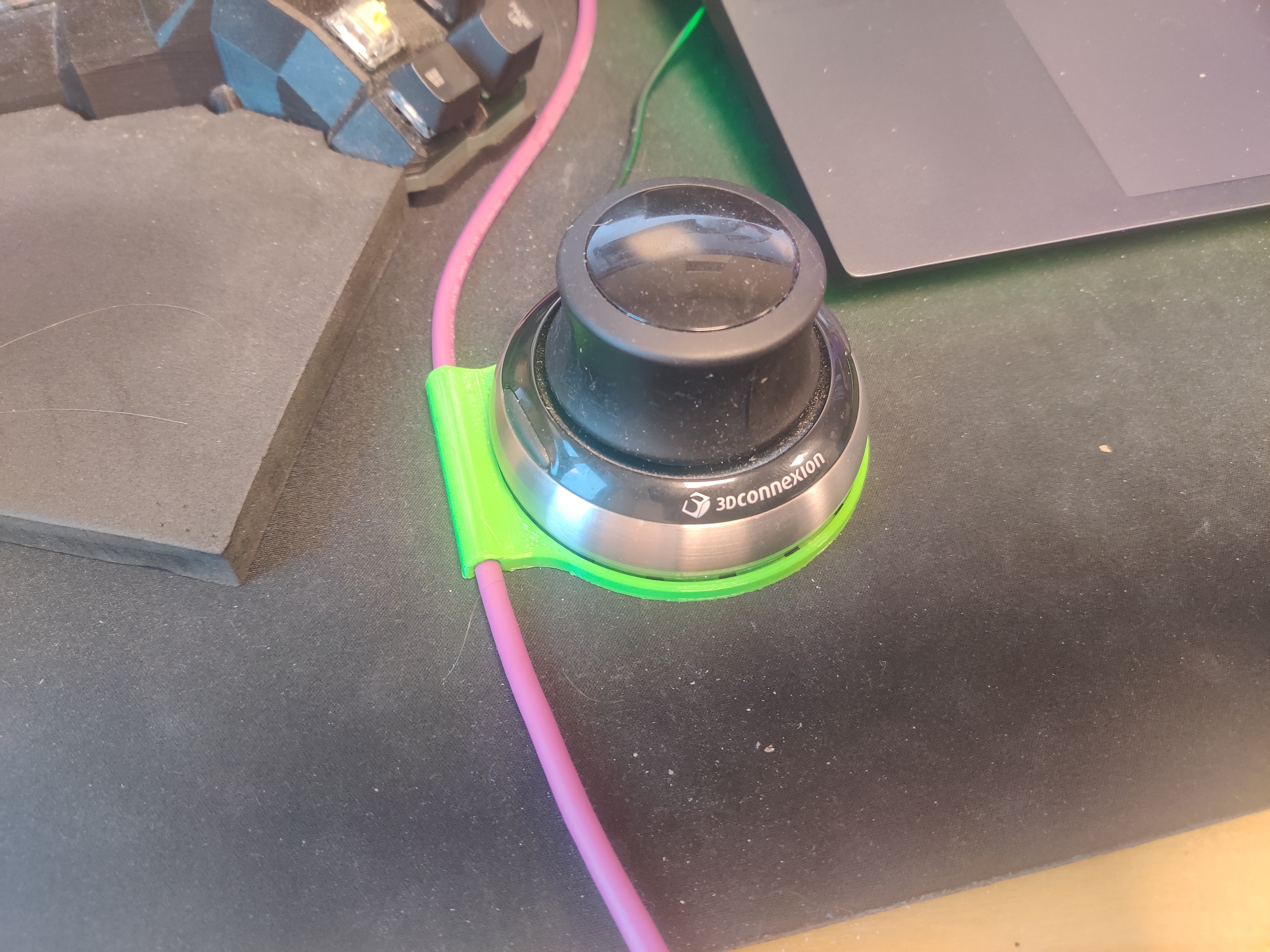3D connexion cable router