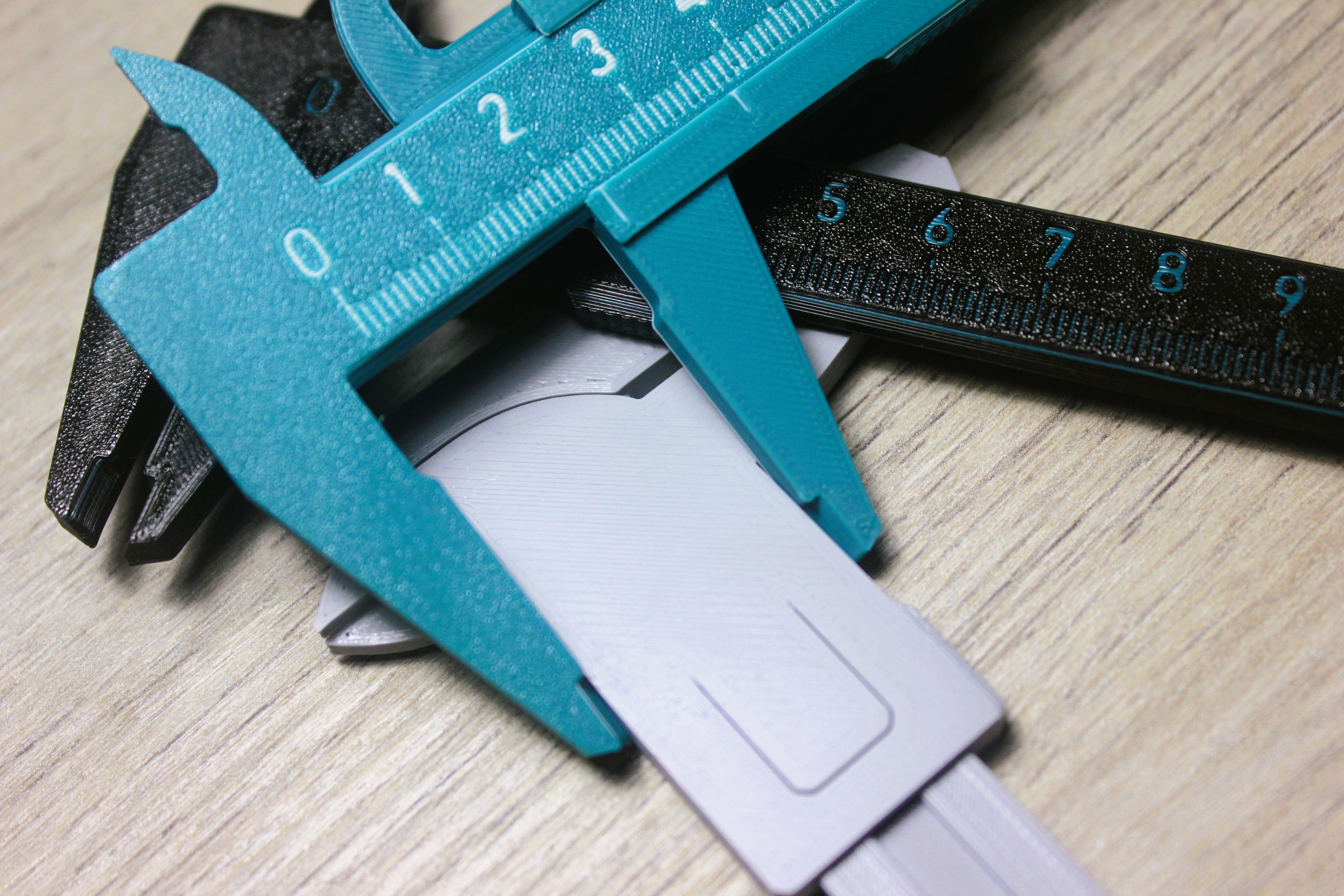 Miniatura 2 do modelo 3D Caliper