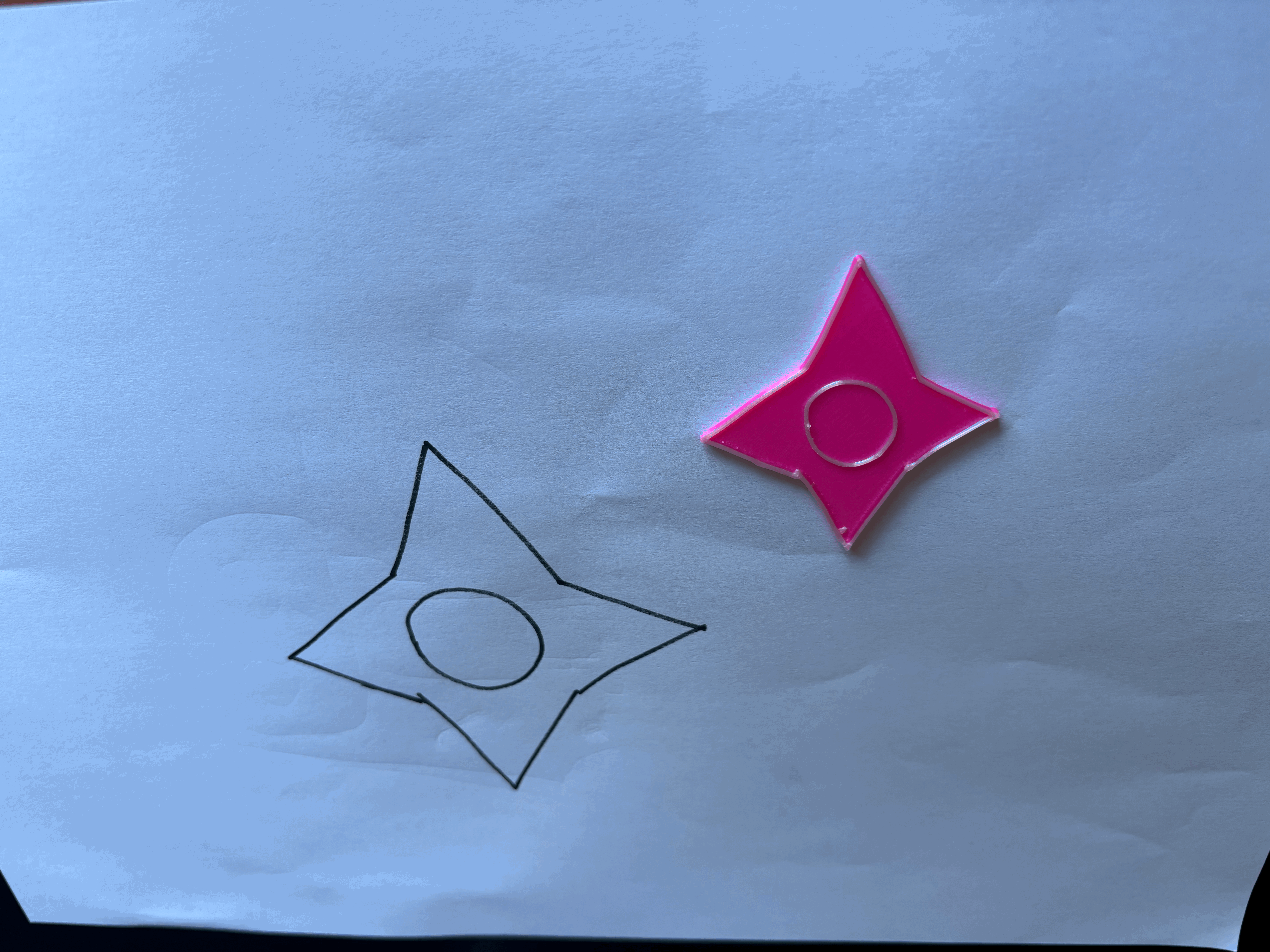 Hand Drawn Star / Estrella dibujada a mano