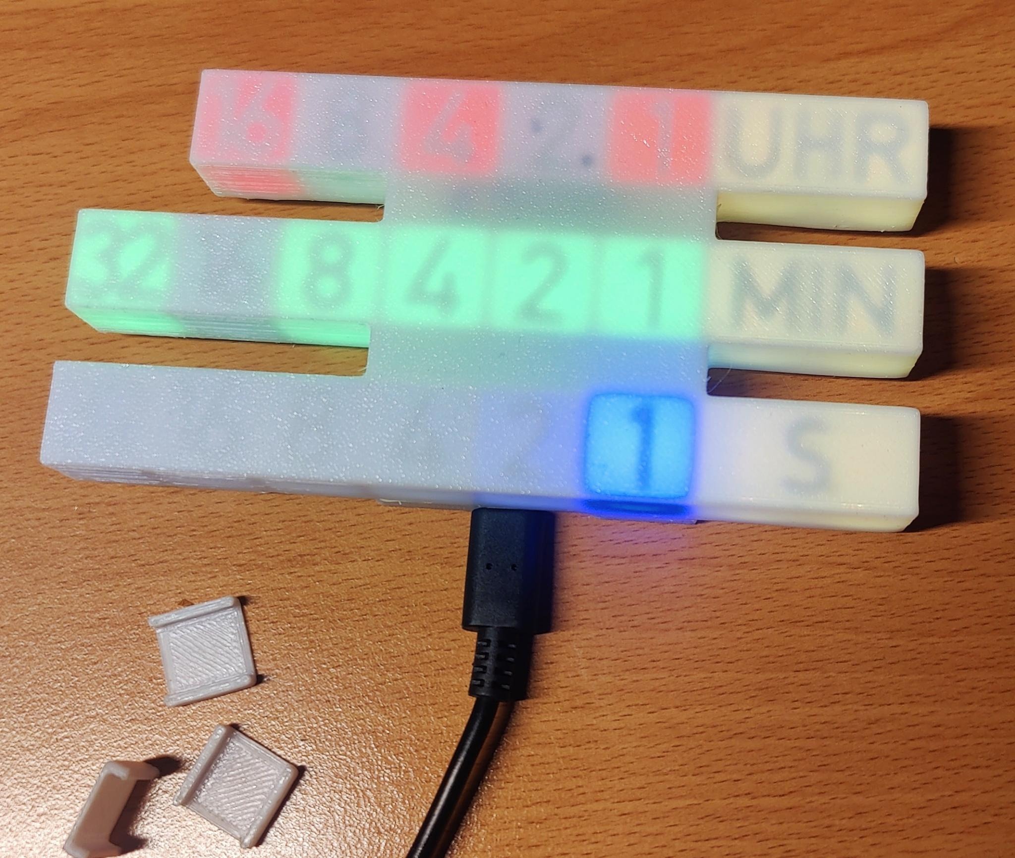 Miniatura 2 do modelo 3D Binary WIFI Clock