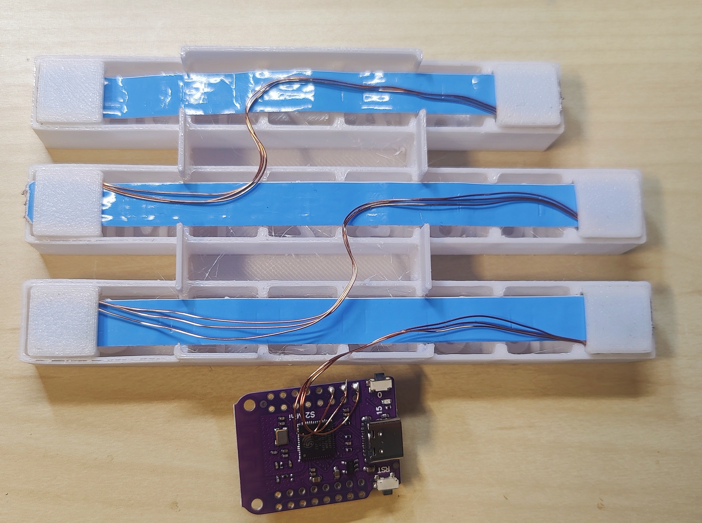 Miniatura 6 do modelo 3D Binary WIFI Clock