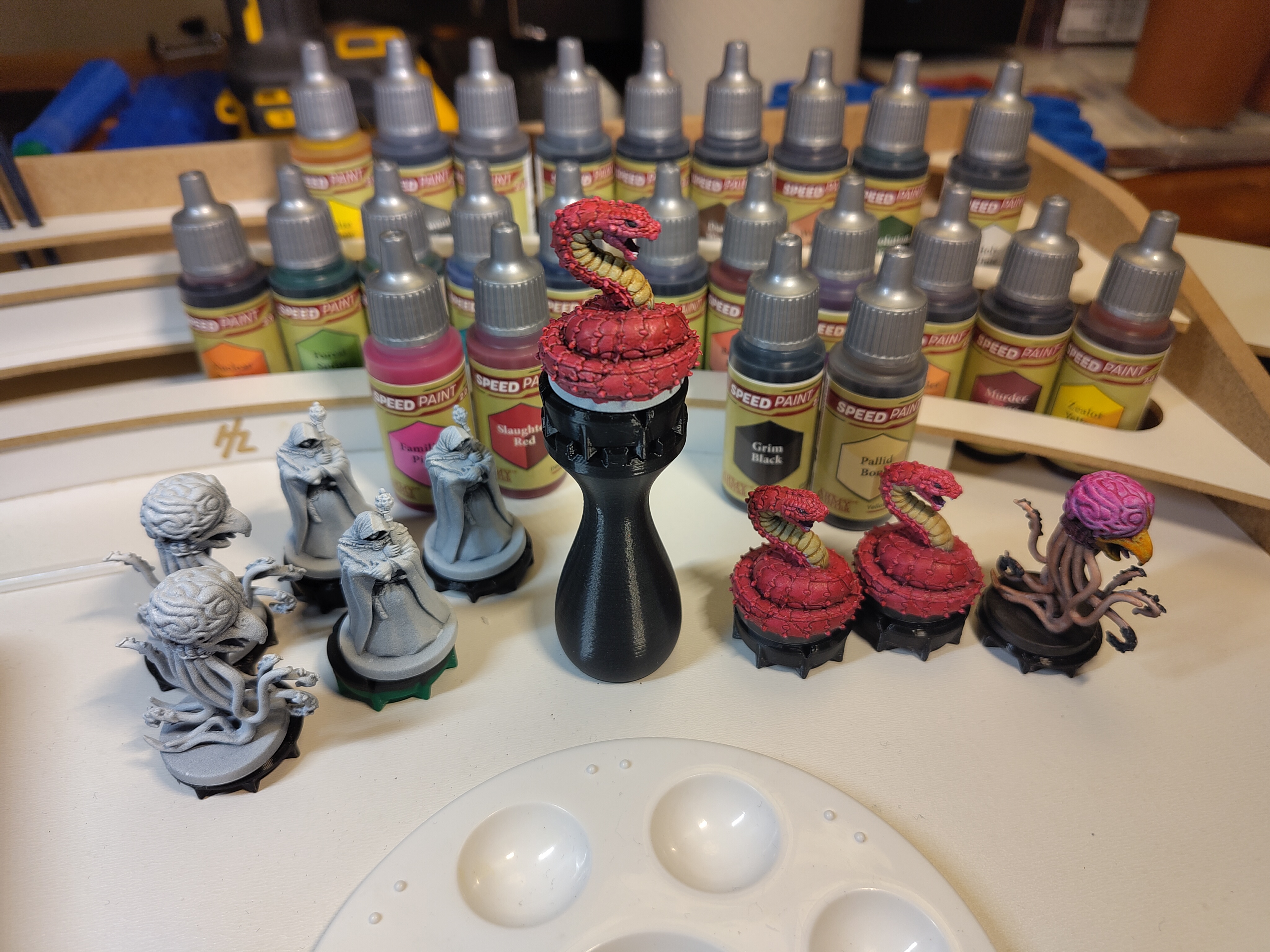 Small Mini Painting Handle with Swappable Magnet Bases