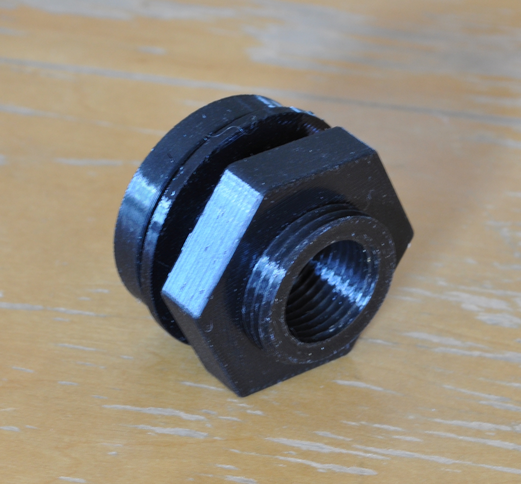 Miniatura 4 do modelo 3D Bulkhead Fitting for Rain Barrel