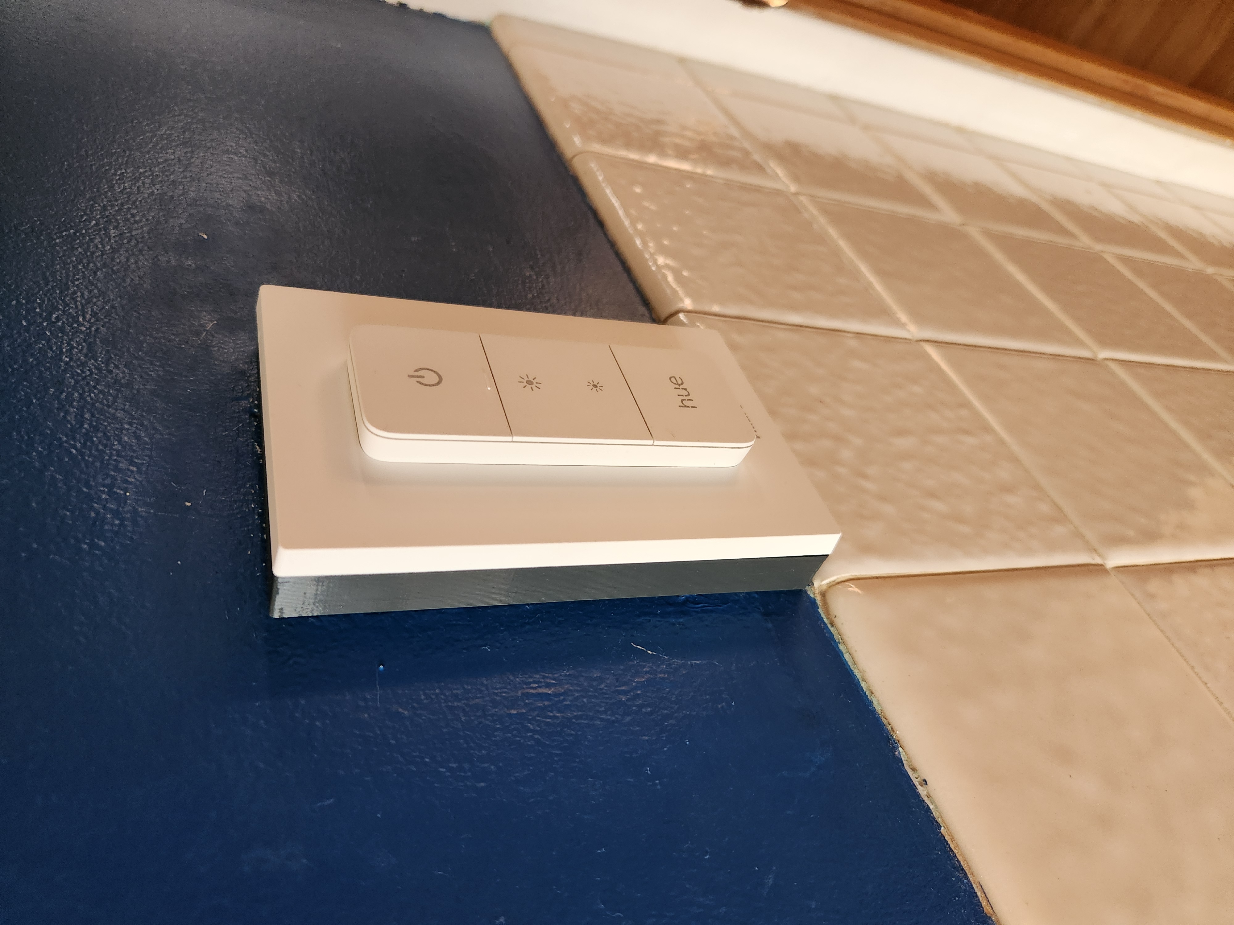 Philips Hue Dimmer Remote Mount Over Light Switch